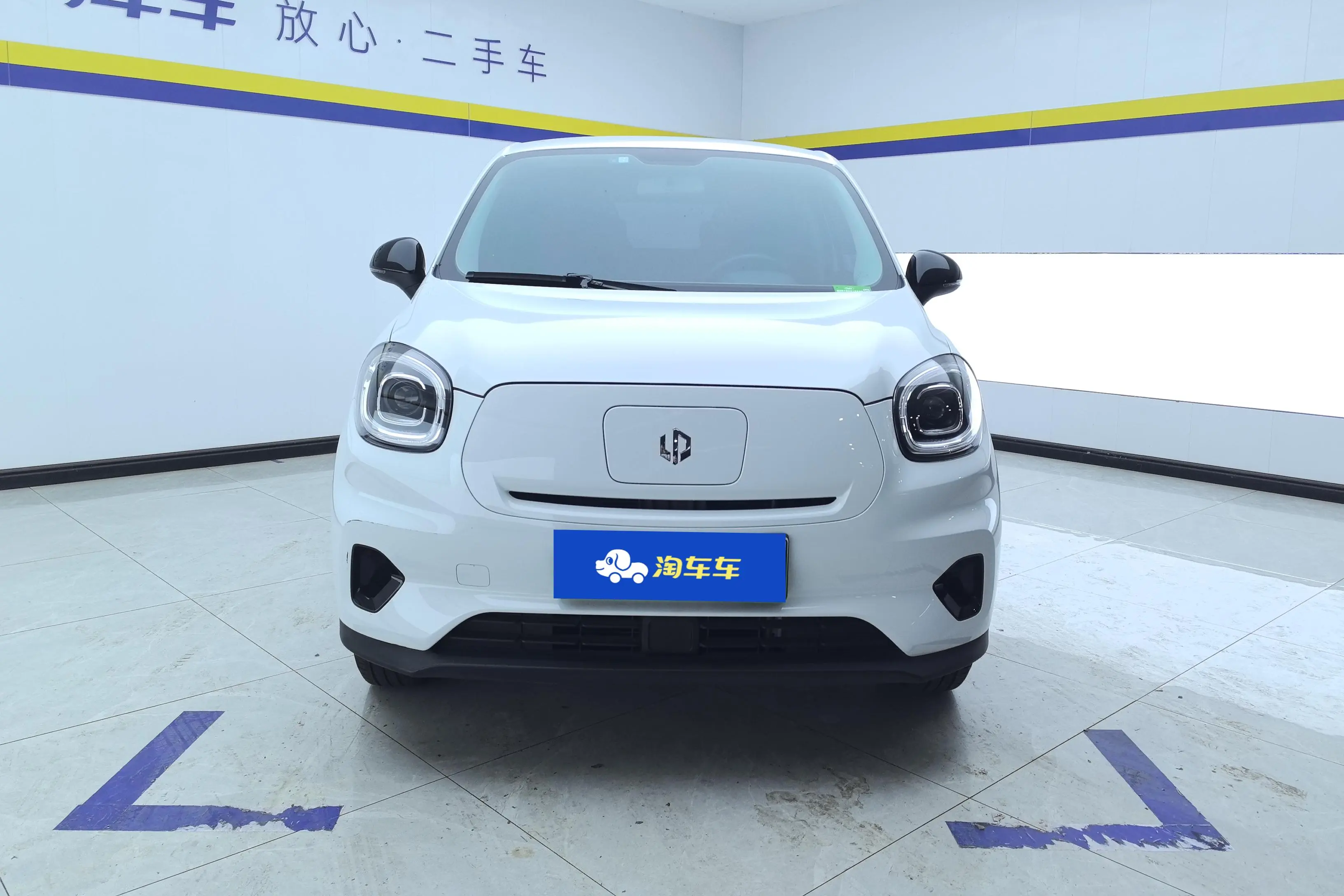 Leapmotor Zero running T03  из Китая