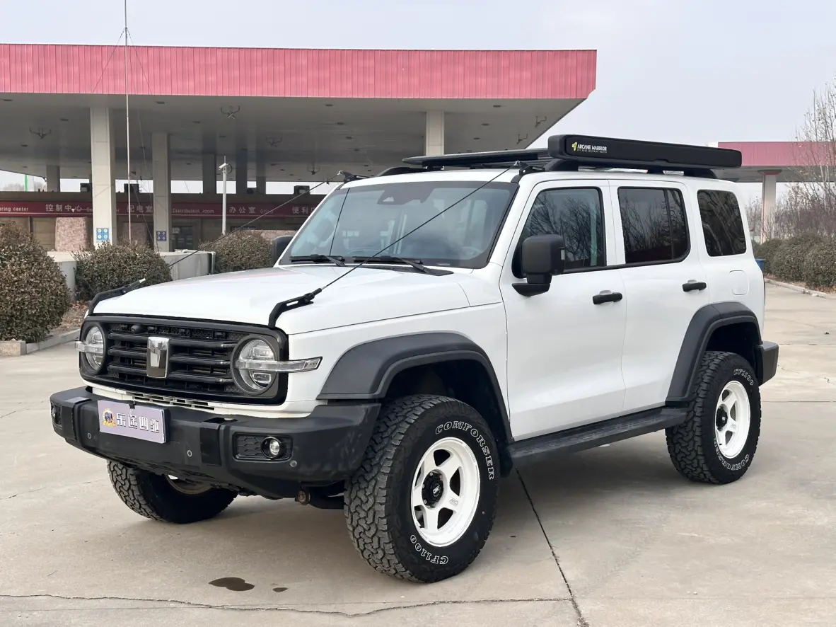 Tank 300  из Китая