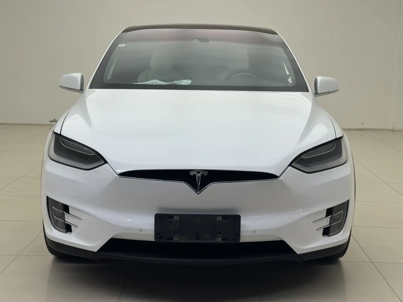 Tesla Model X  из Китая