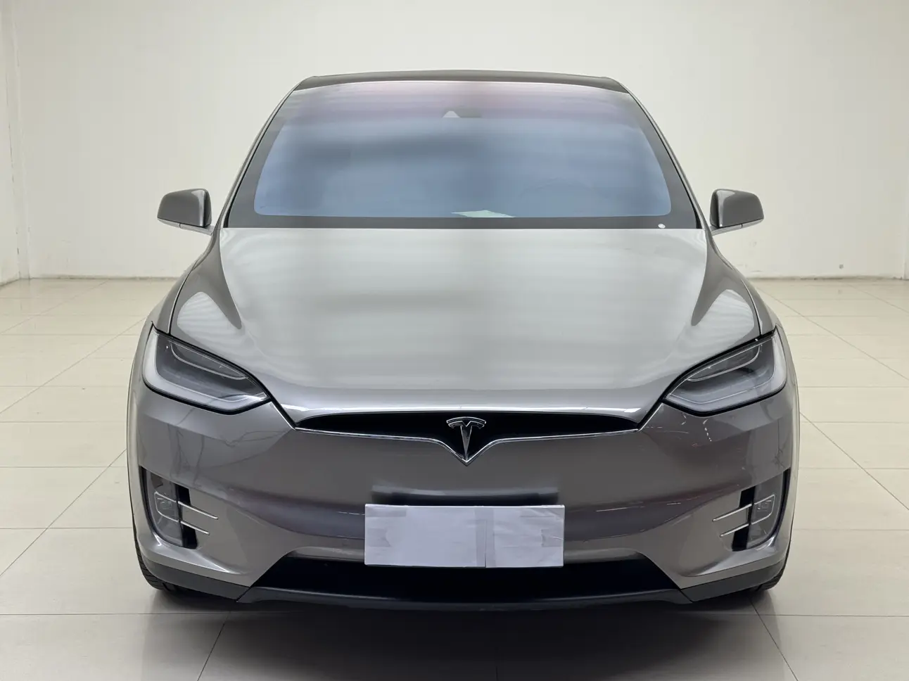 Tesla Model X  из Китая