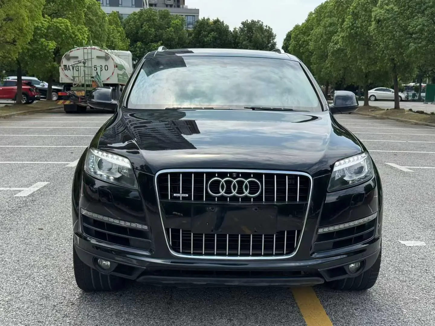 Audi Q7  из Китая