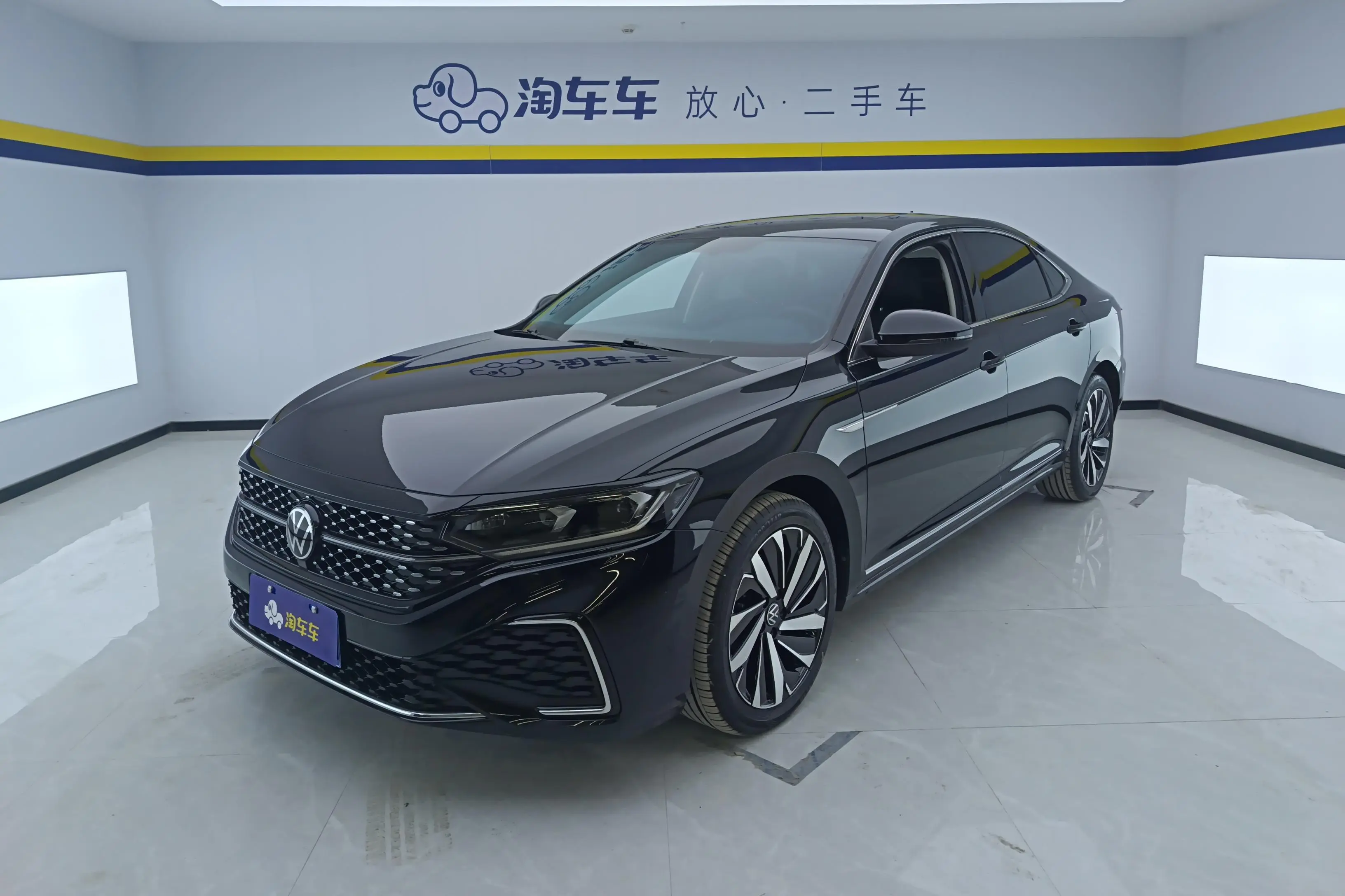 Volkswagen Passat  из Китая