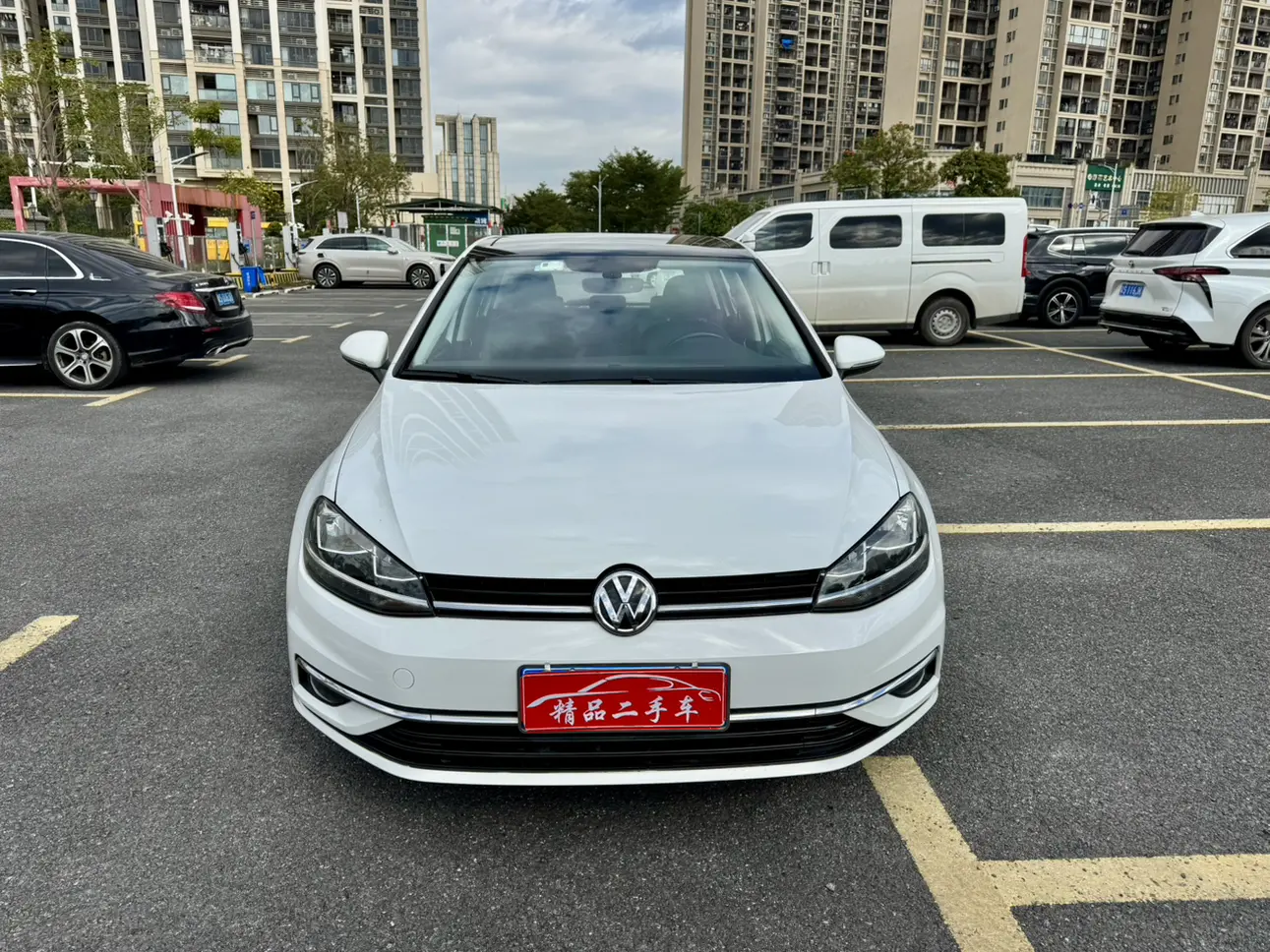 Volkswagen Golf  из Китая