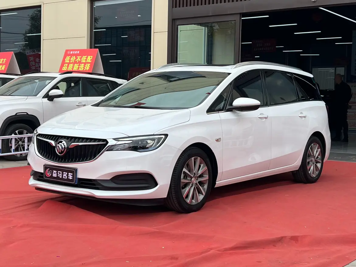 Buick GL6  из Китая