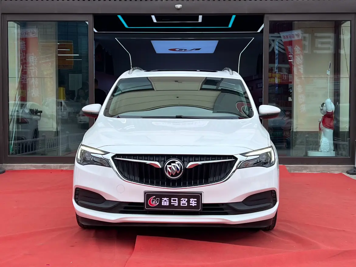 Buick GL6  из Китая