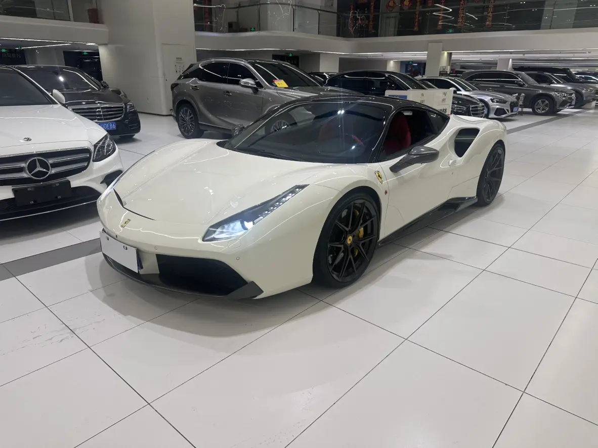 Ferrari 488  из Китая