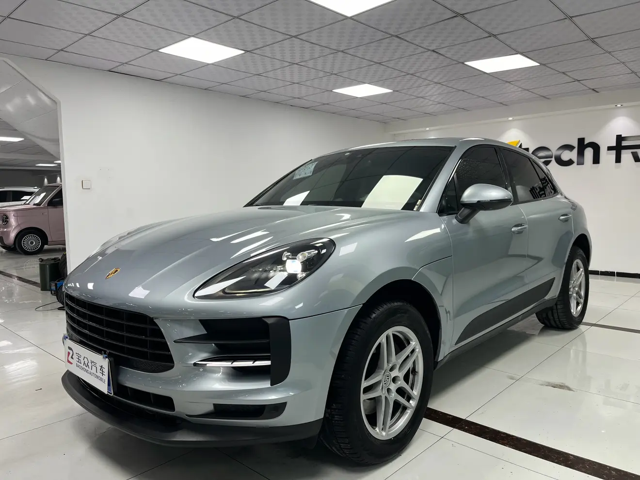 Porsche Macan  из Китая