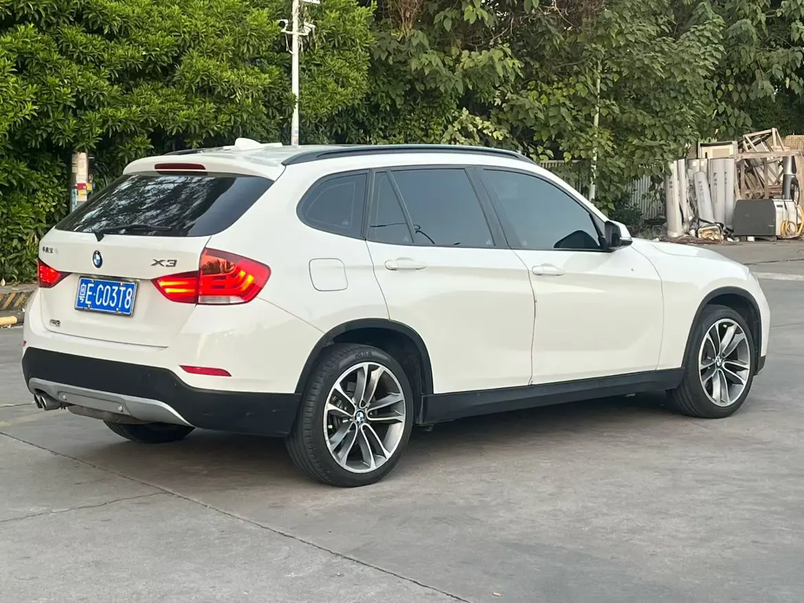 BMW X1  из Китая