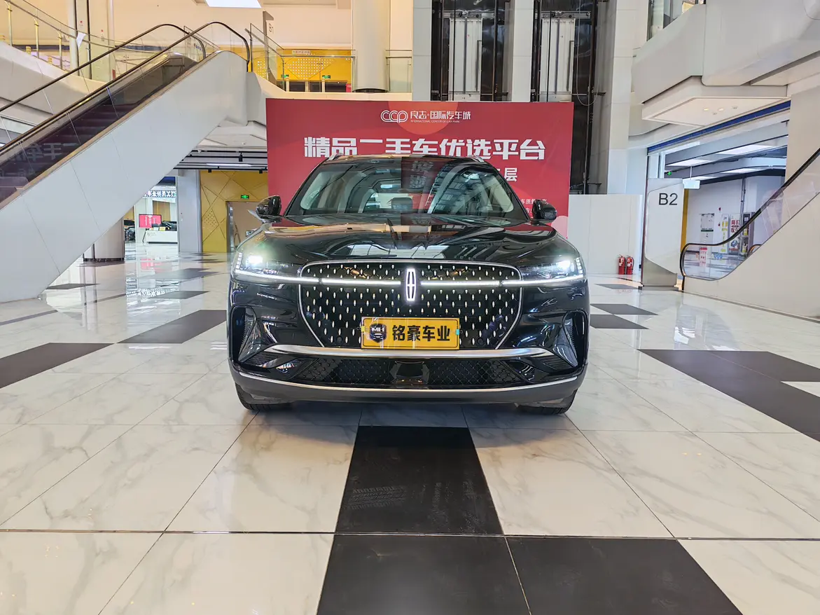 Lincoln Navigator  из Китая