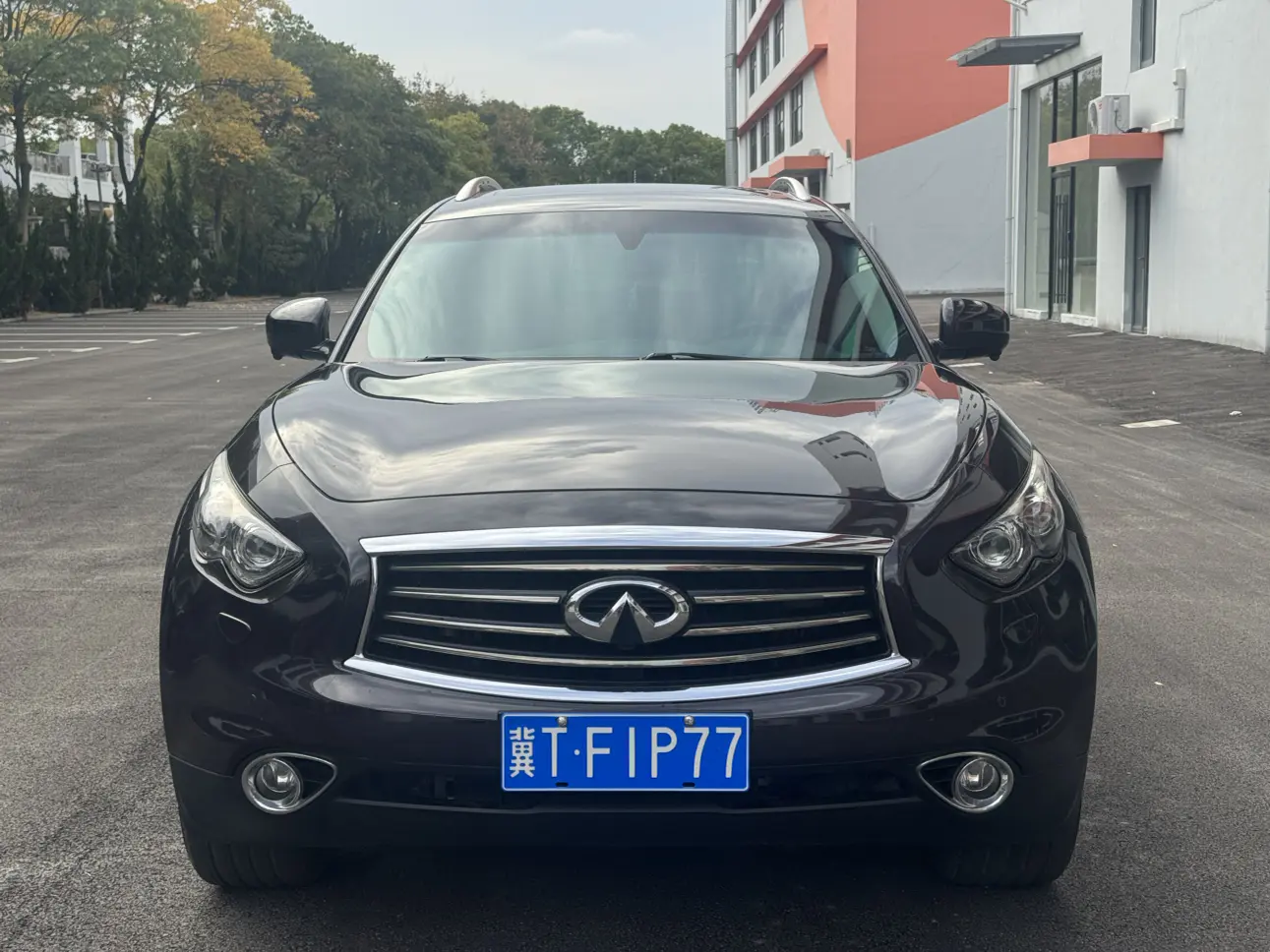 Infiniti QX70  из Китая