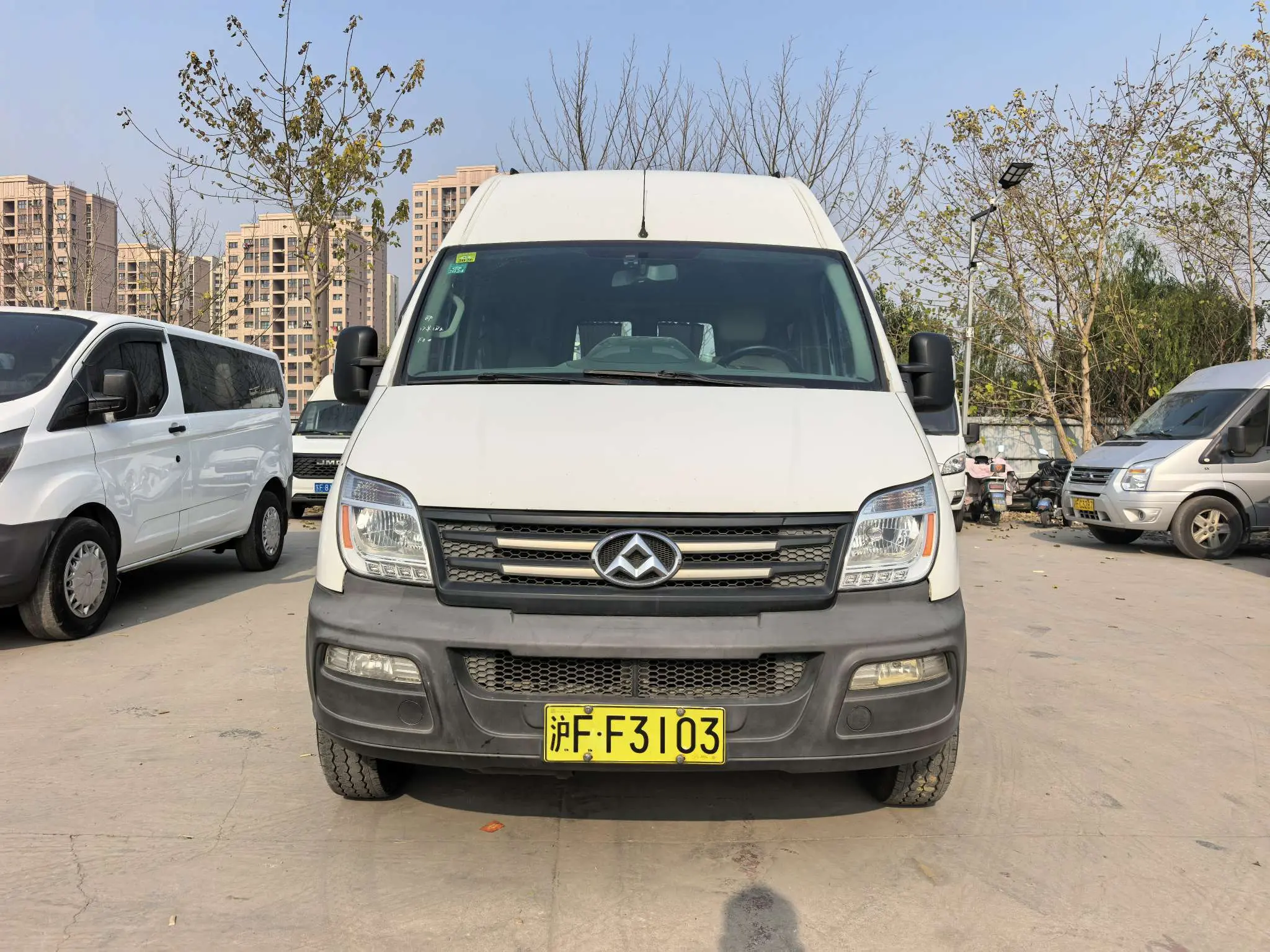 Datong Xintu V80  из Китая