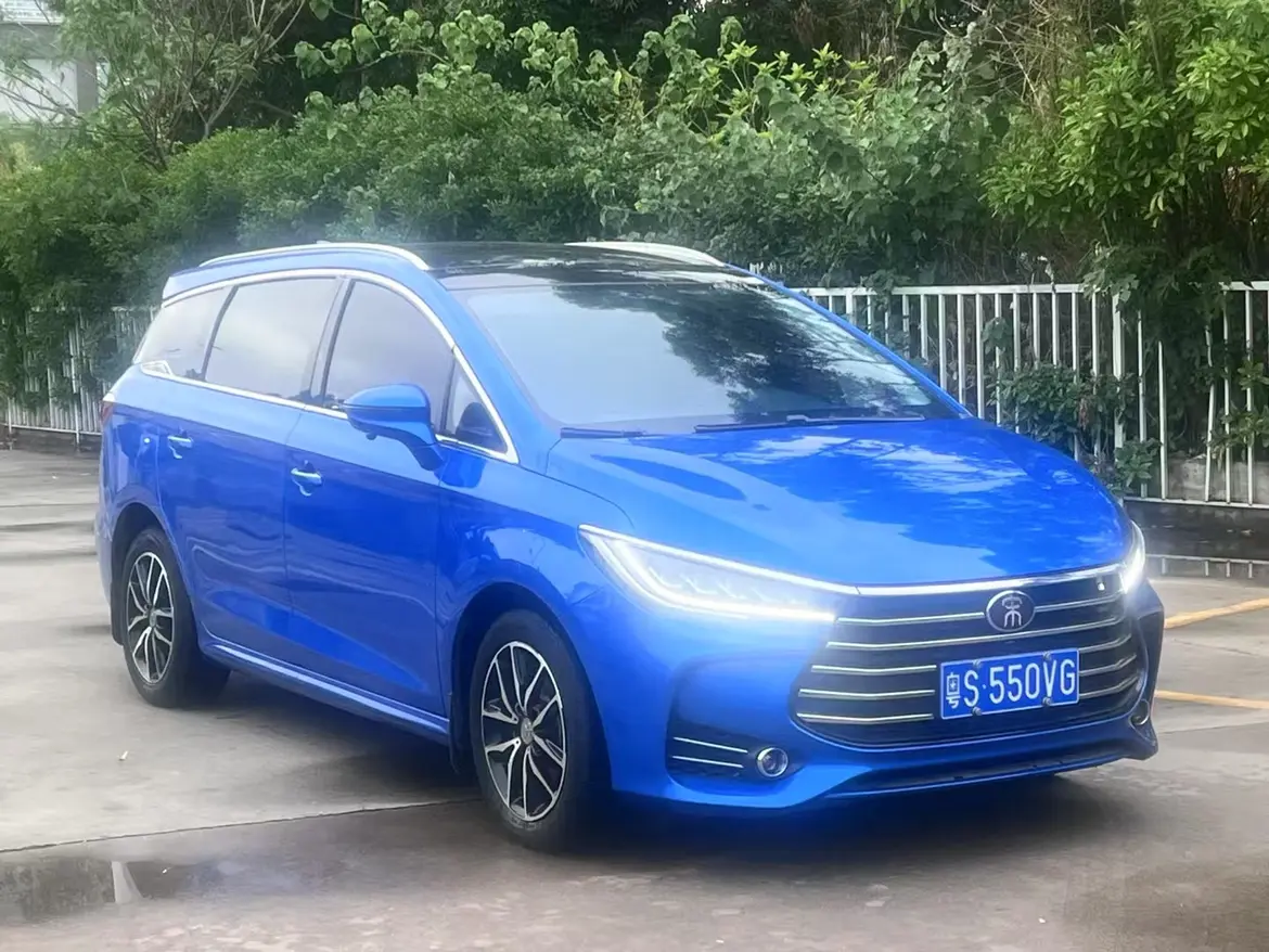 BYD Song MAX  из Китая