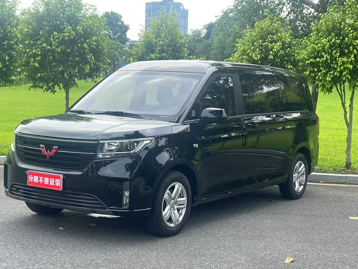 Wuling journey  из Китая