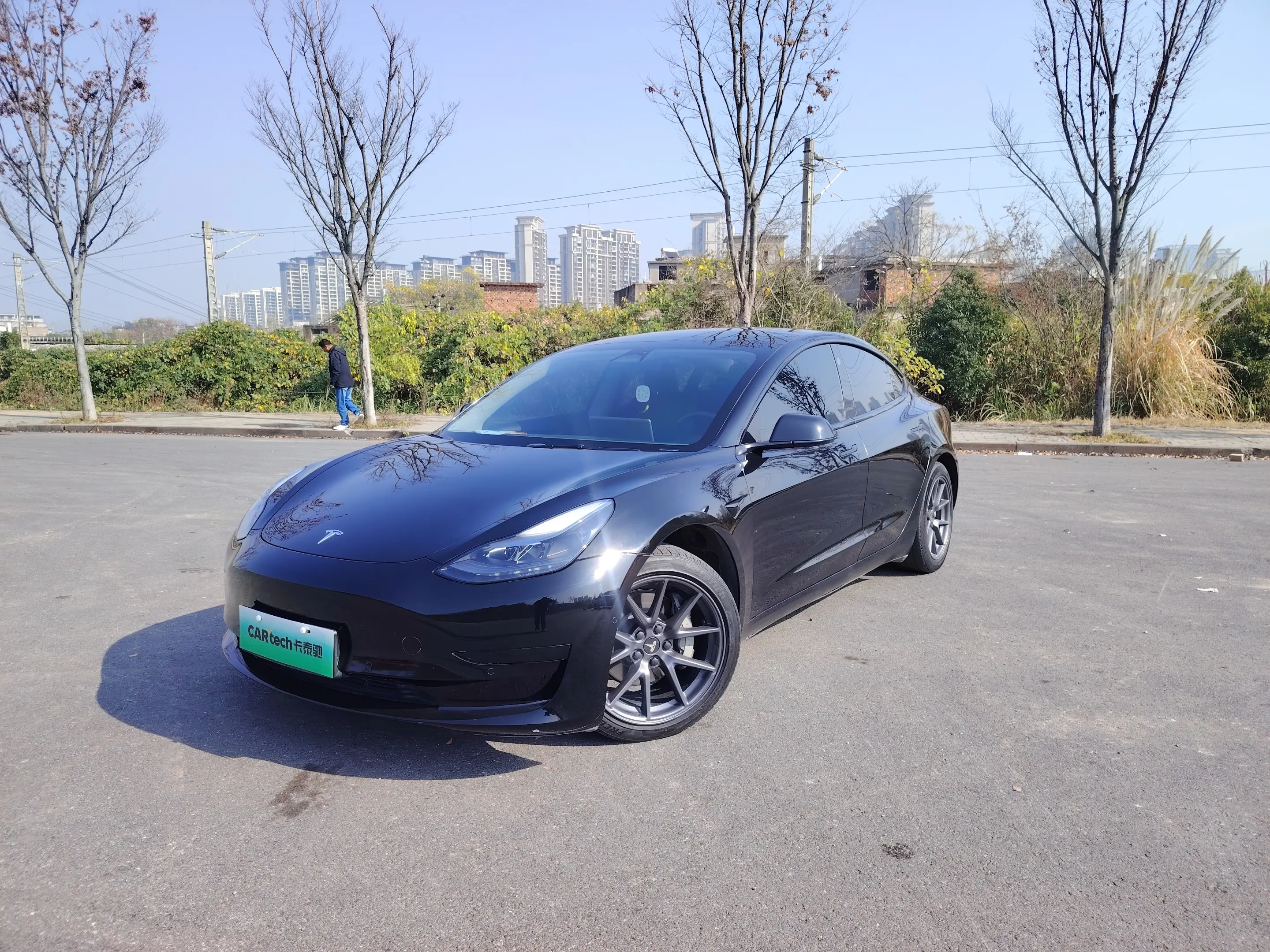 Tesla Model 3  из Китая