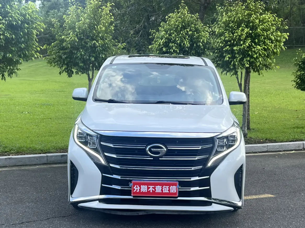 GAC Trumpchi M8  из Китая