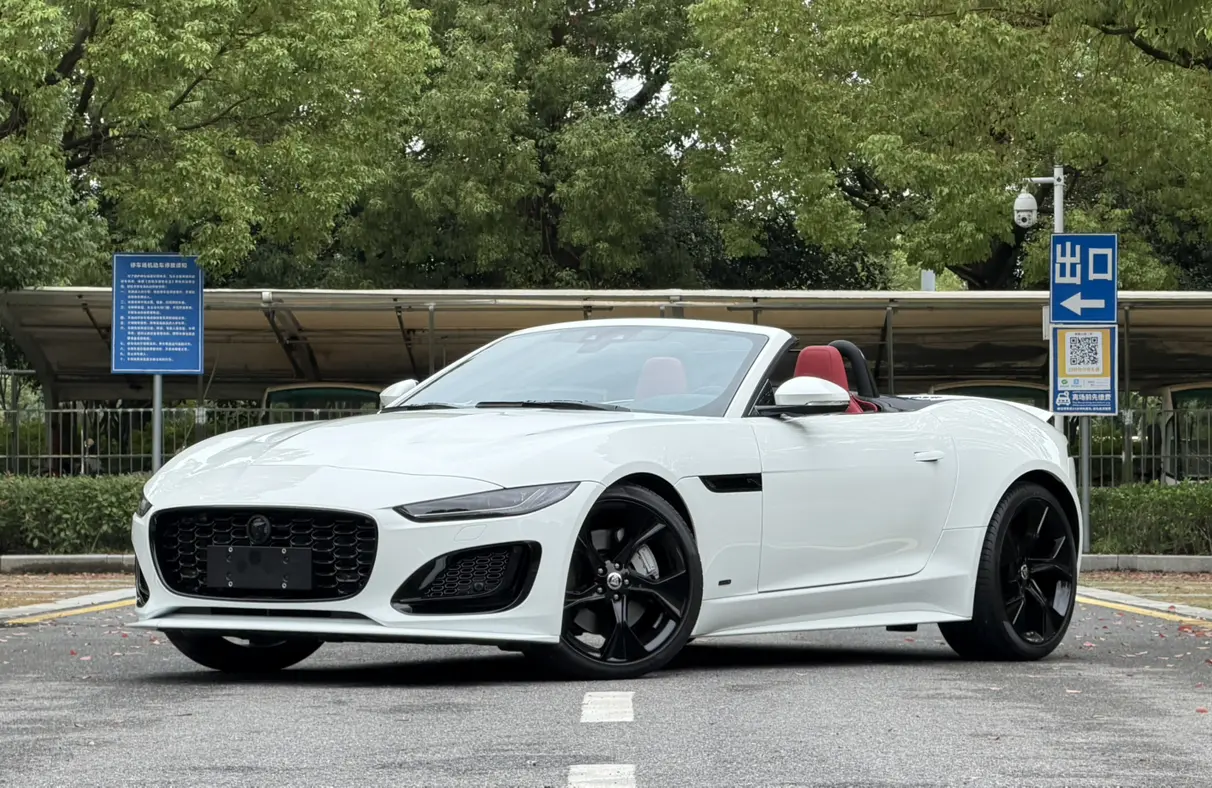 Jaguar F-TYPE  из Китая