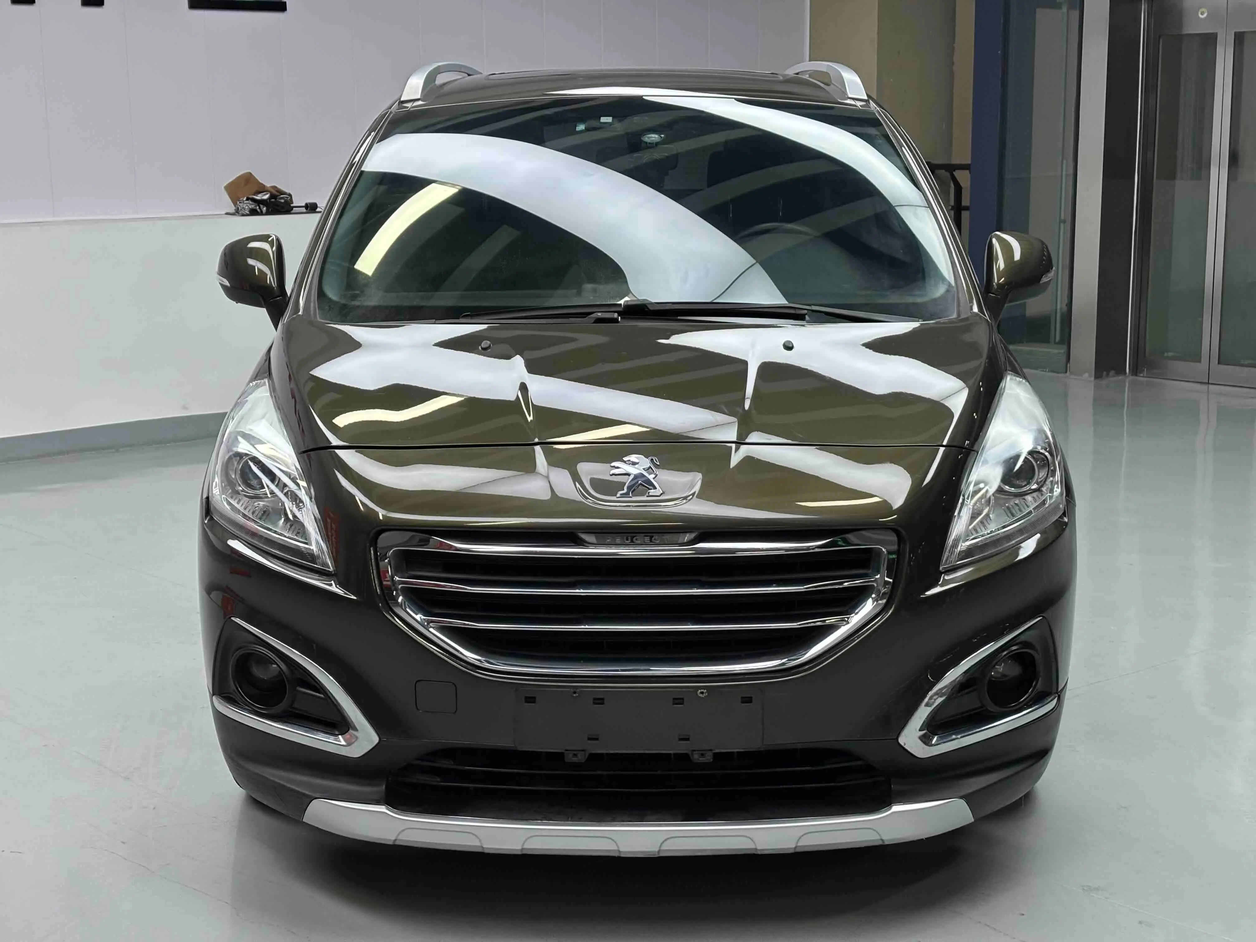 Peugeot 3008  из Китая