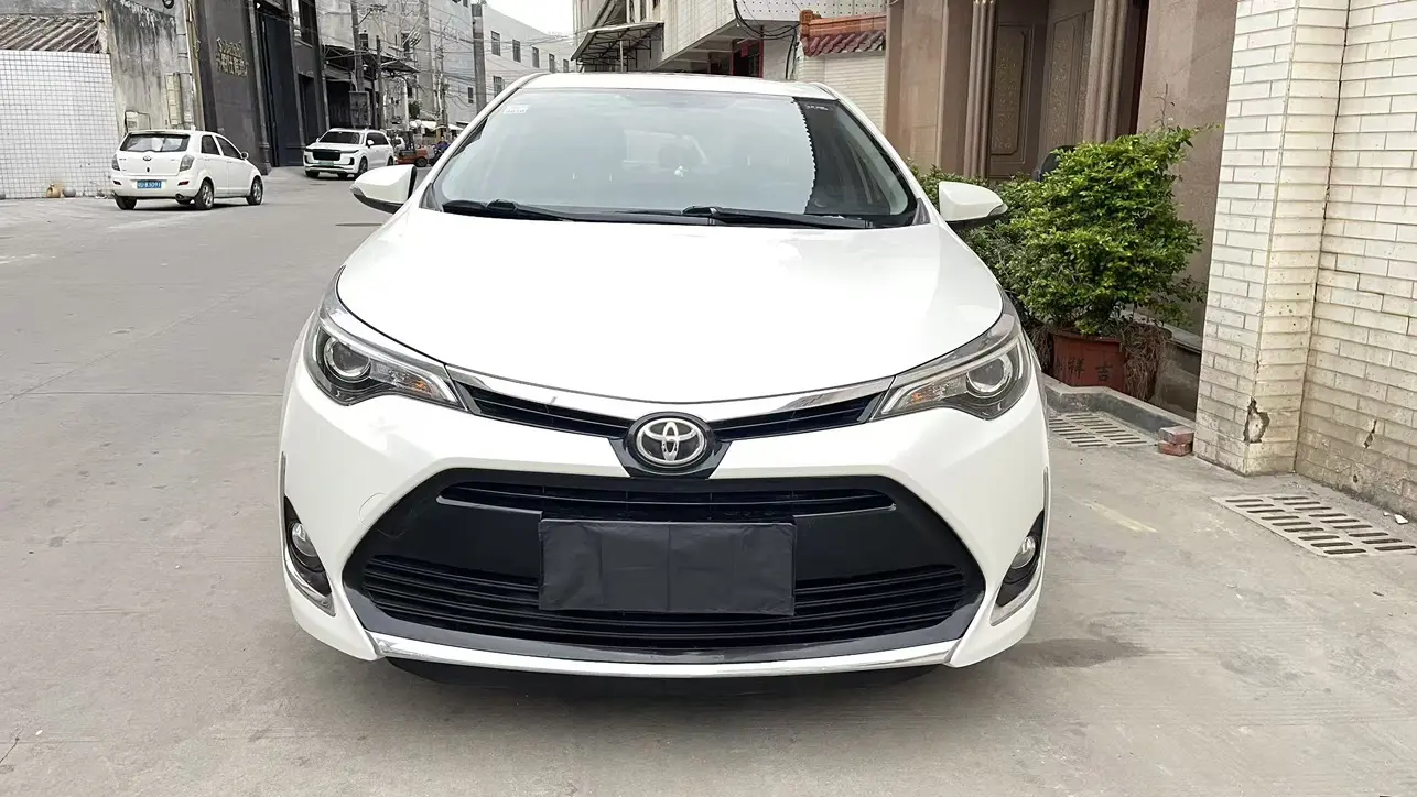 Toyota Levin (Lei Ling)  из Китая