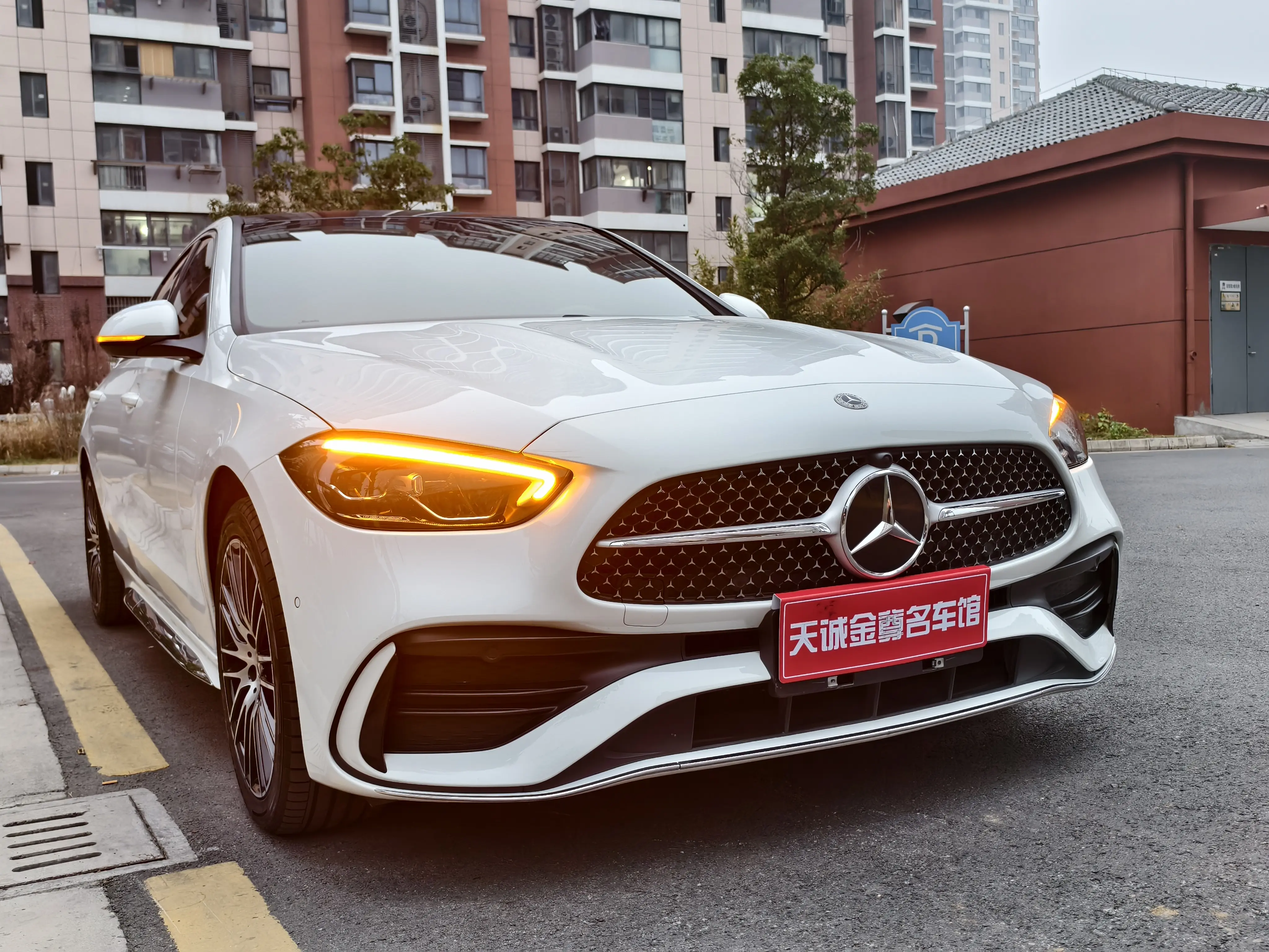 Mercedes-Benz Mercedes Benz C Class  из Китая