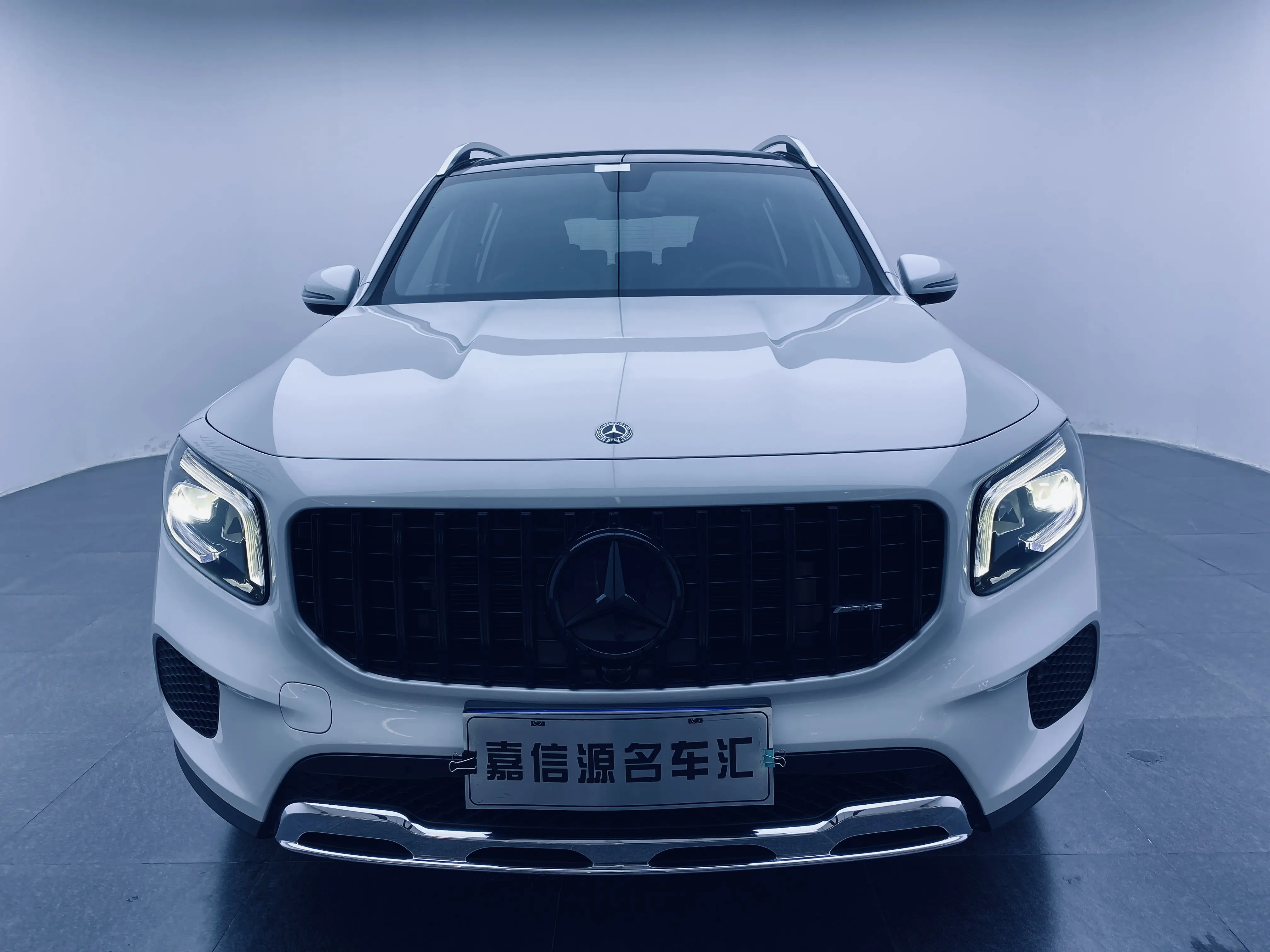 Mercedes-Benz GLB  из Китая