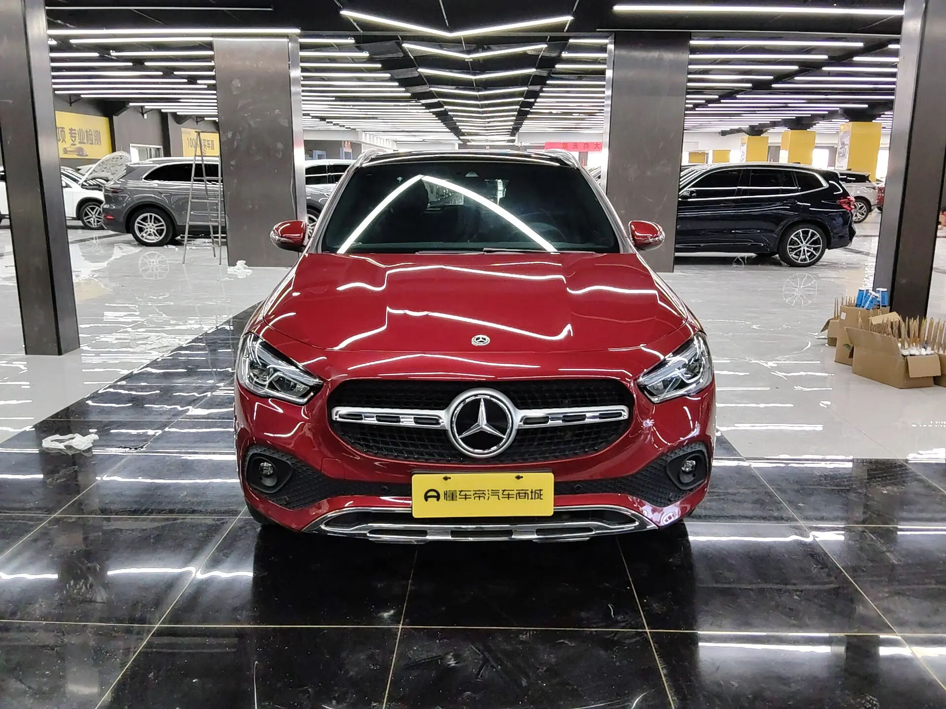 Mercedes-Benz GLA  из Китая