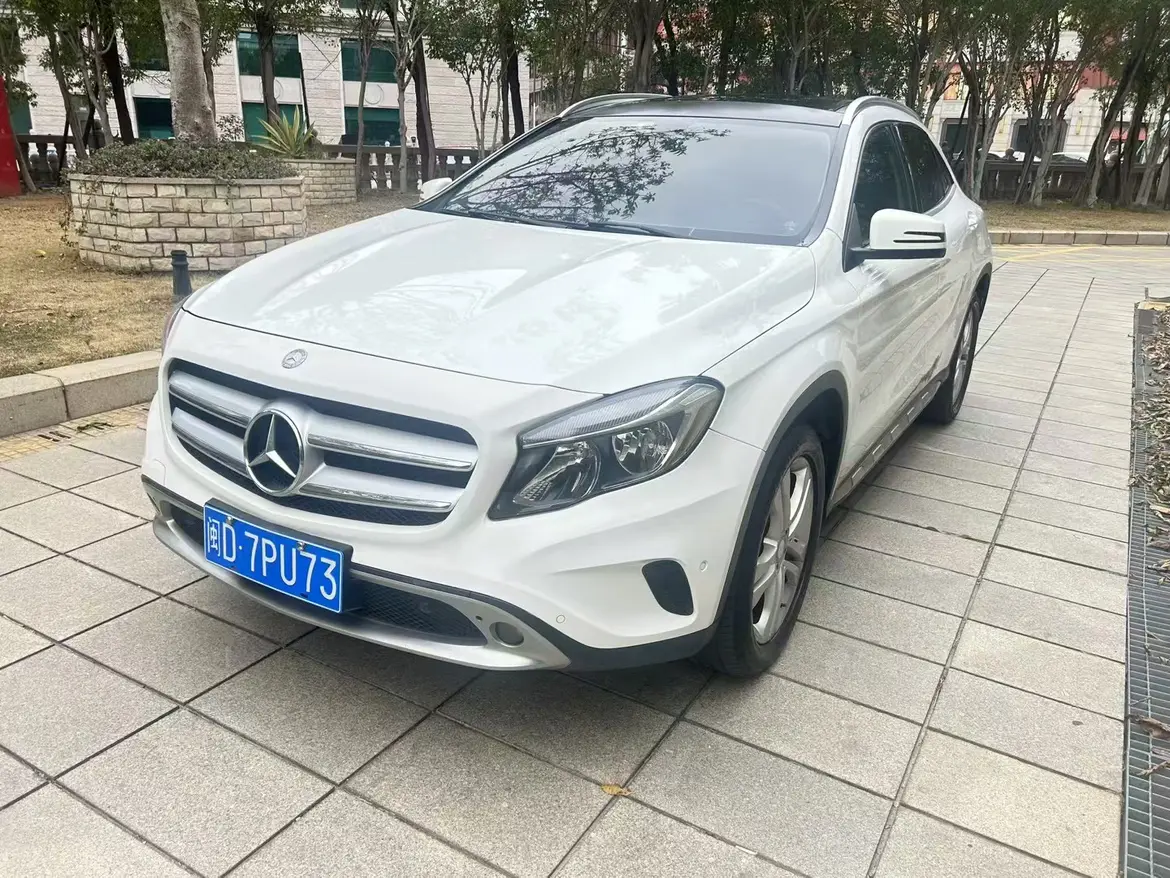 Mercedes-Benz GLA  из Китая