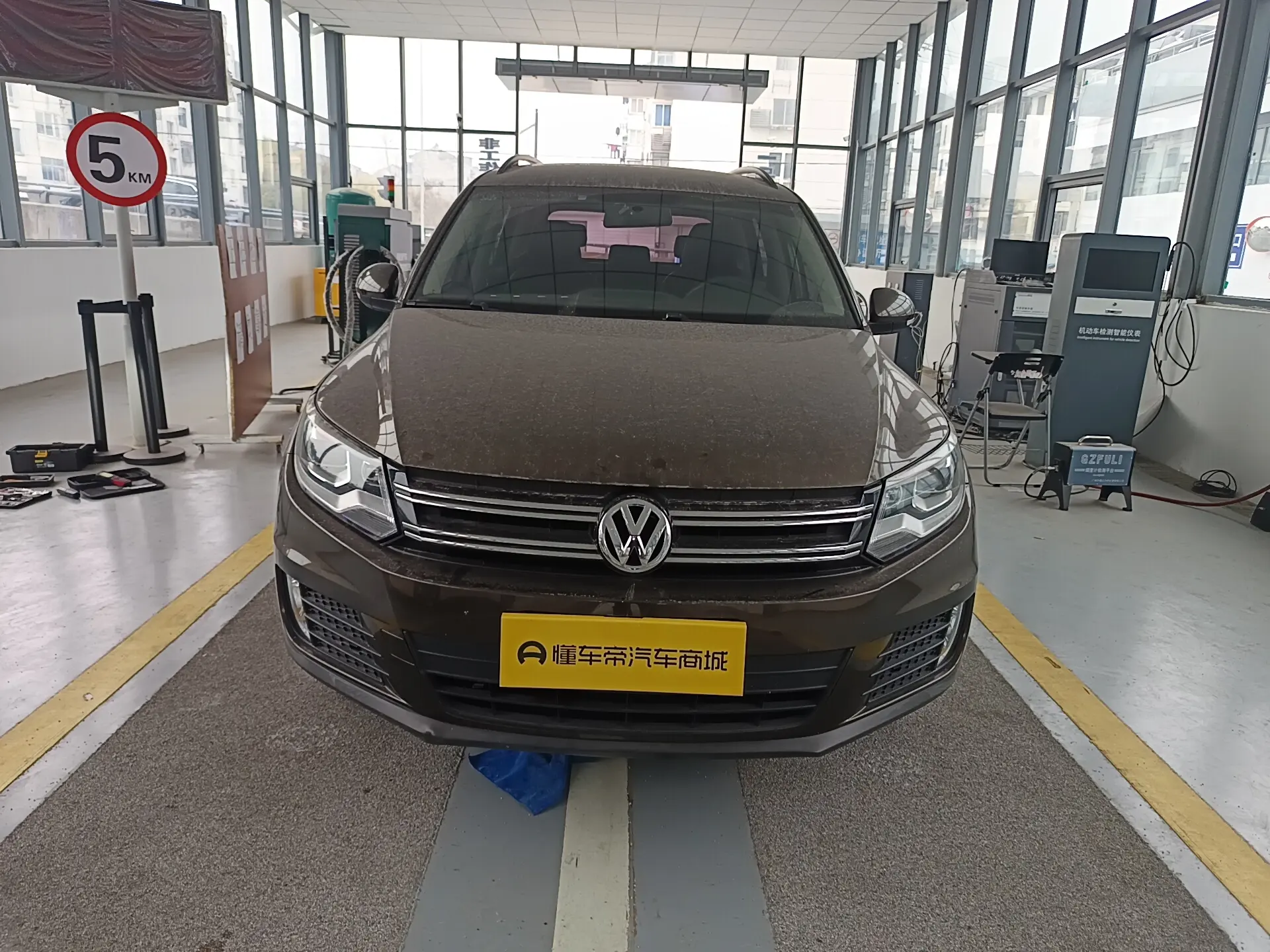 Volkswagen Tiguan  из Китая