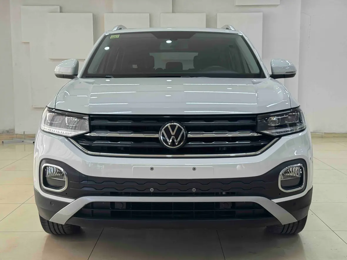 Volkswagen Explore the shadows  из Китая