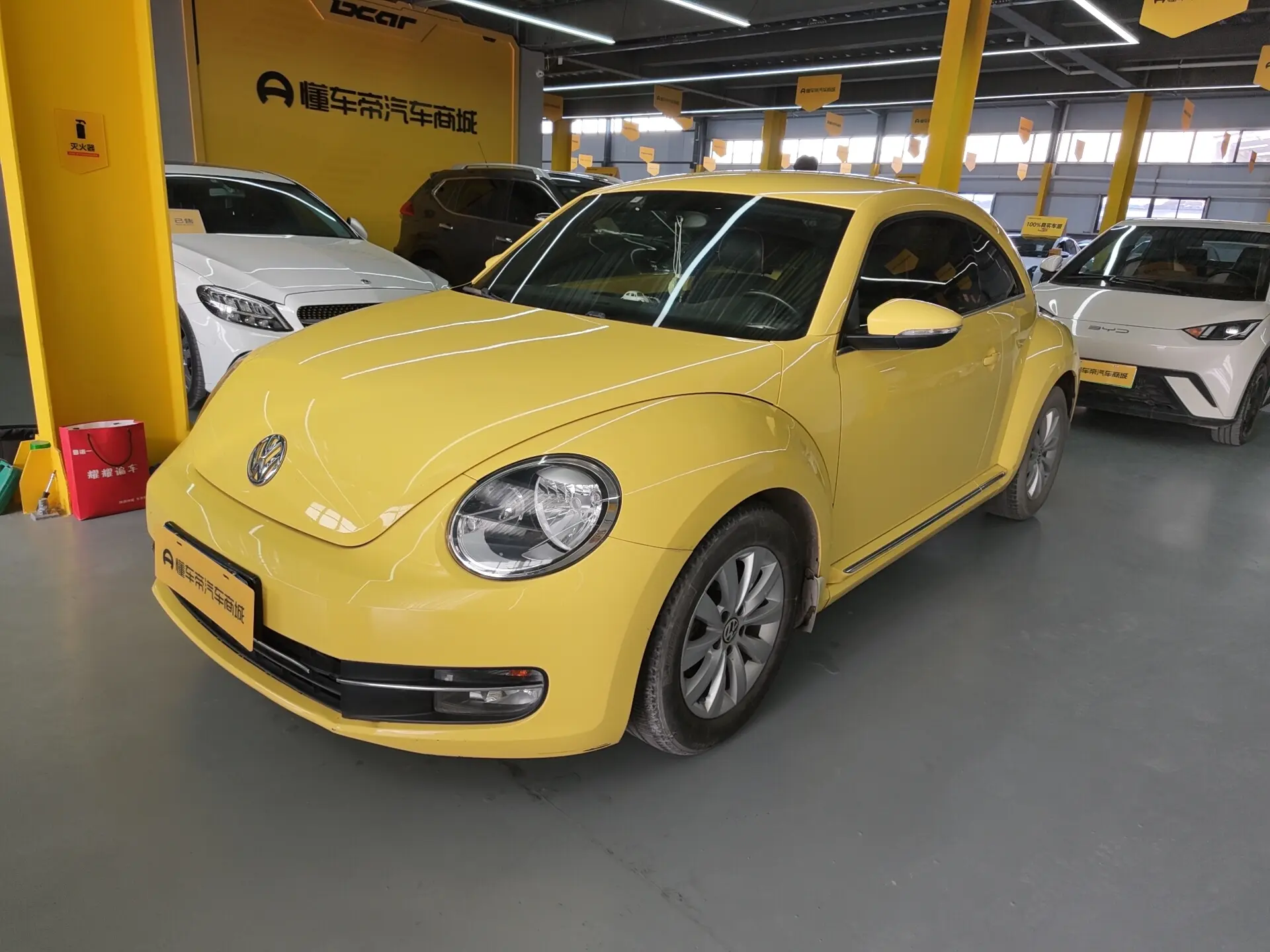 Volkswagen Beetle  из Китая
