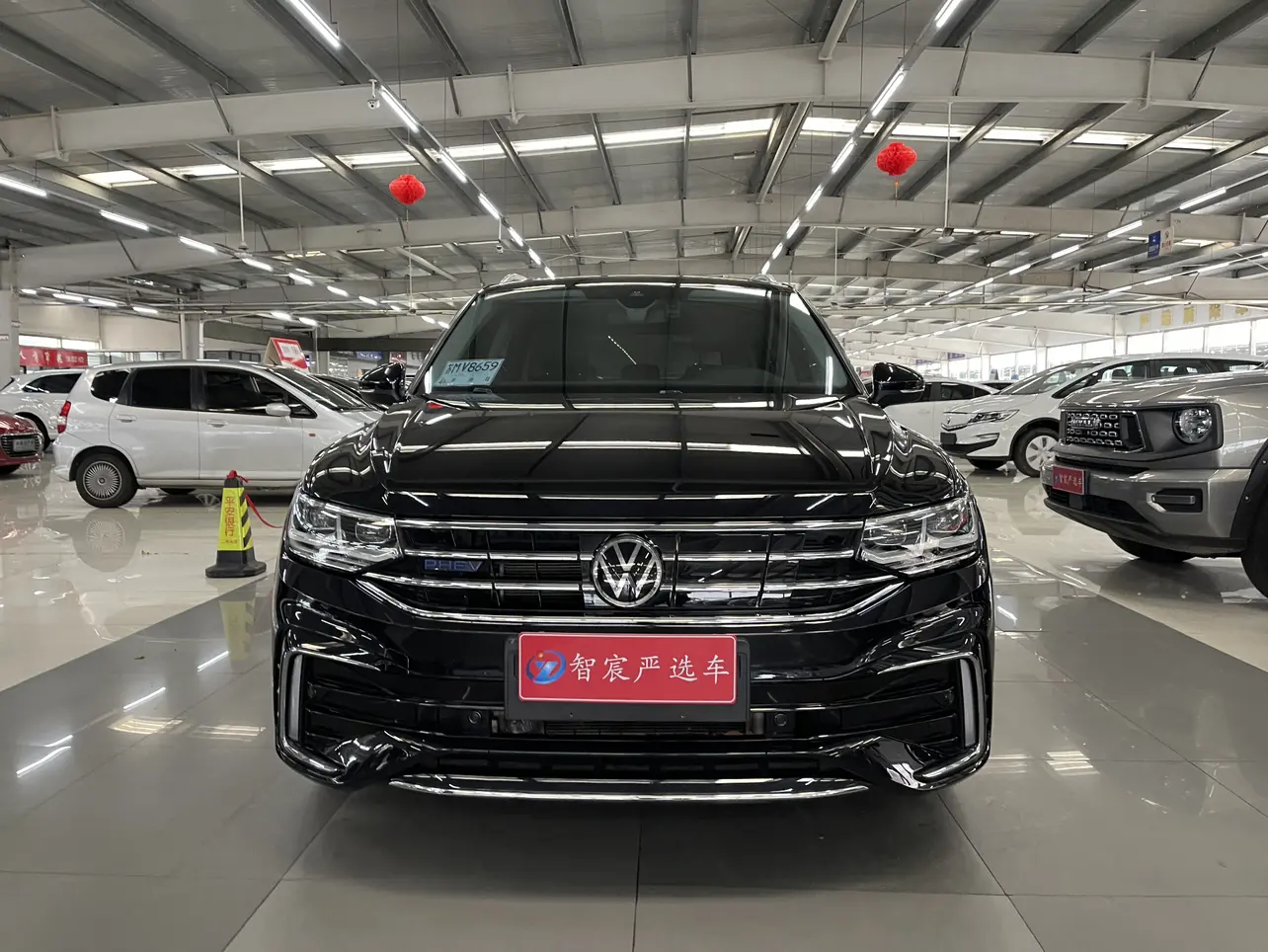 Volkswagen Tiguan L PHEV  из Китая
