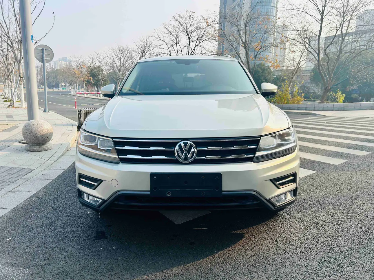 Volkswagen Tiguan L  из Китая