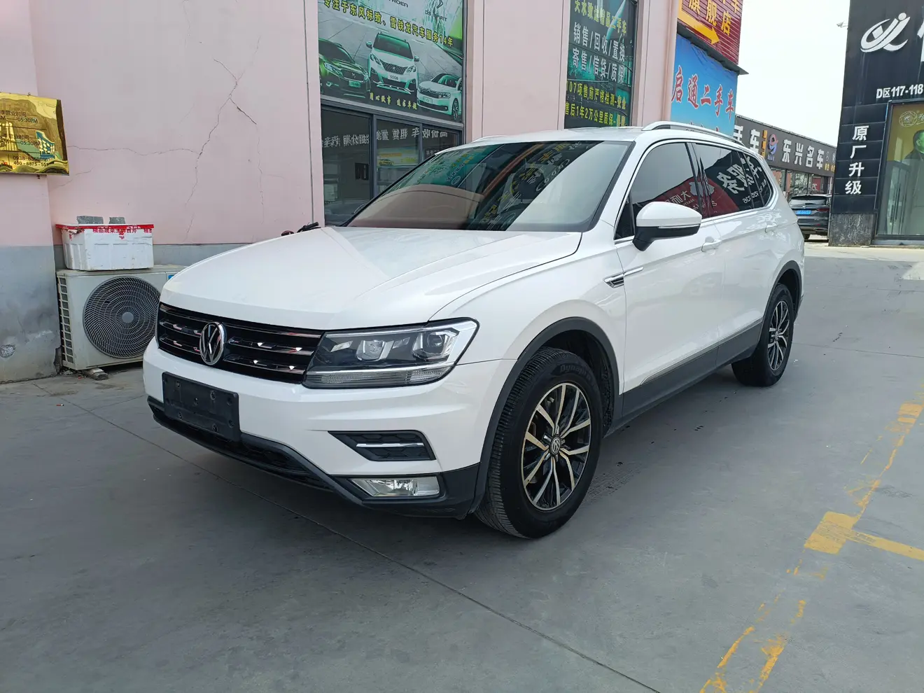 Volkswagen Tiguan L  из Китая
