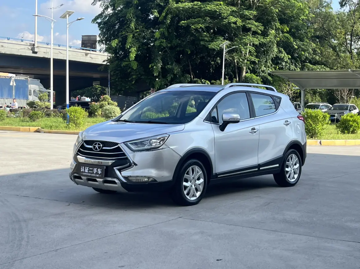 Jiangxi Ruifeng S3  из Китая