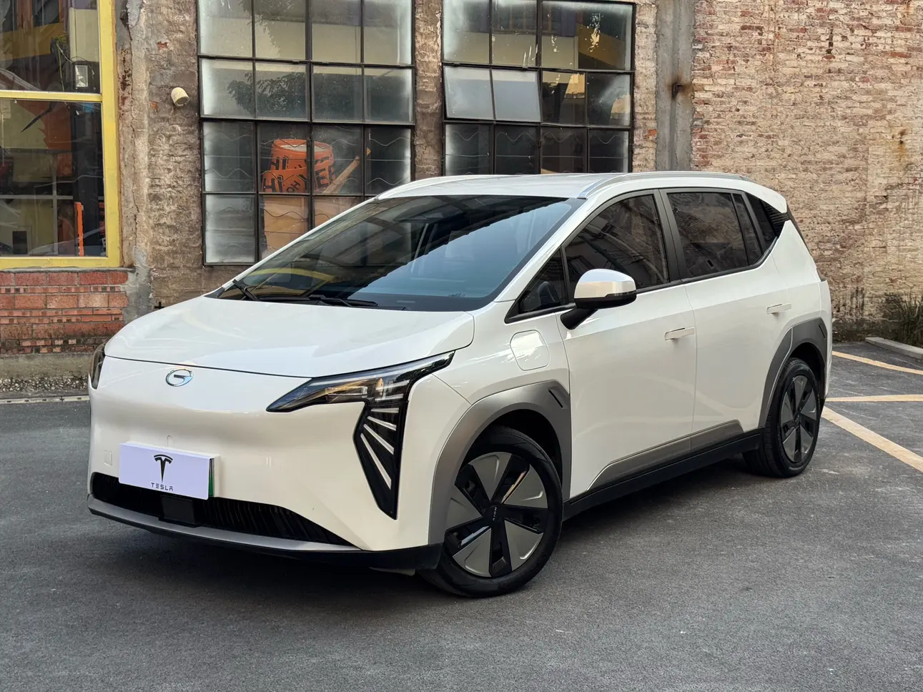 AION Y  из Китая