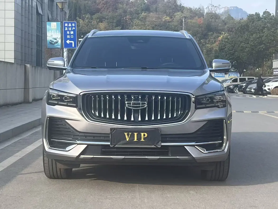 Geely Monjaro (Xingyue L)  из Китая