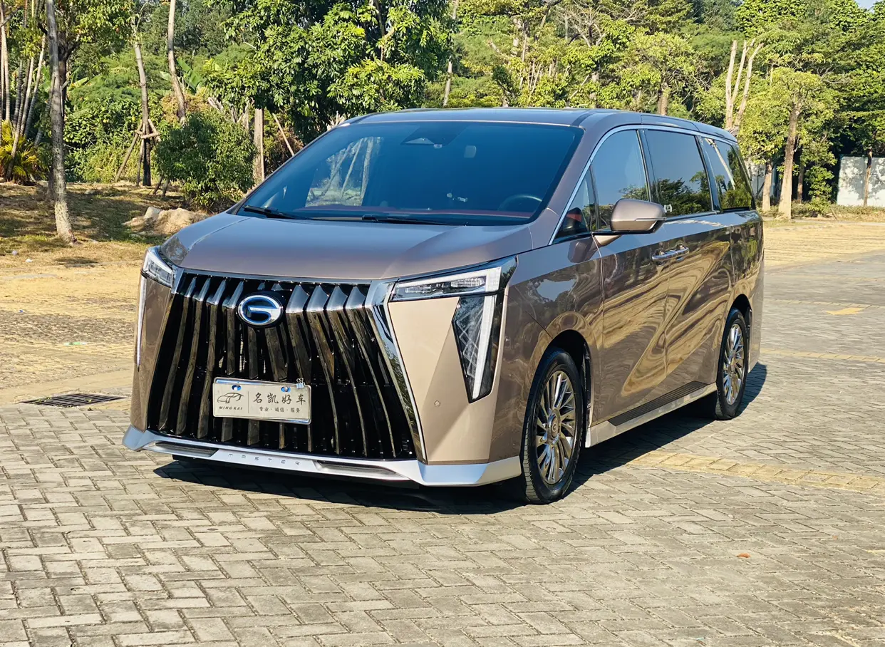 GAC Trumpchi M8  из Китая