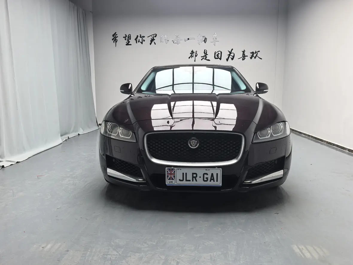 Jaguar XF  из Китая
