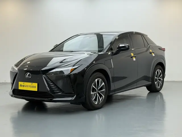 Lexus RZ  из Китая