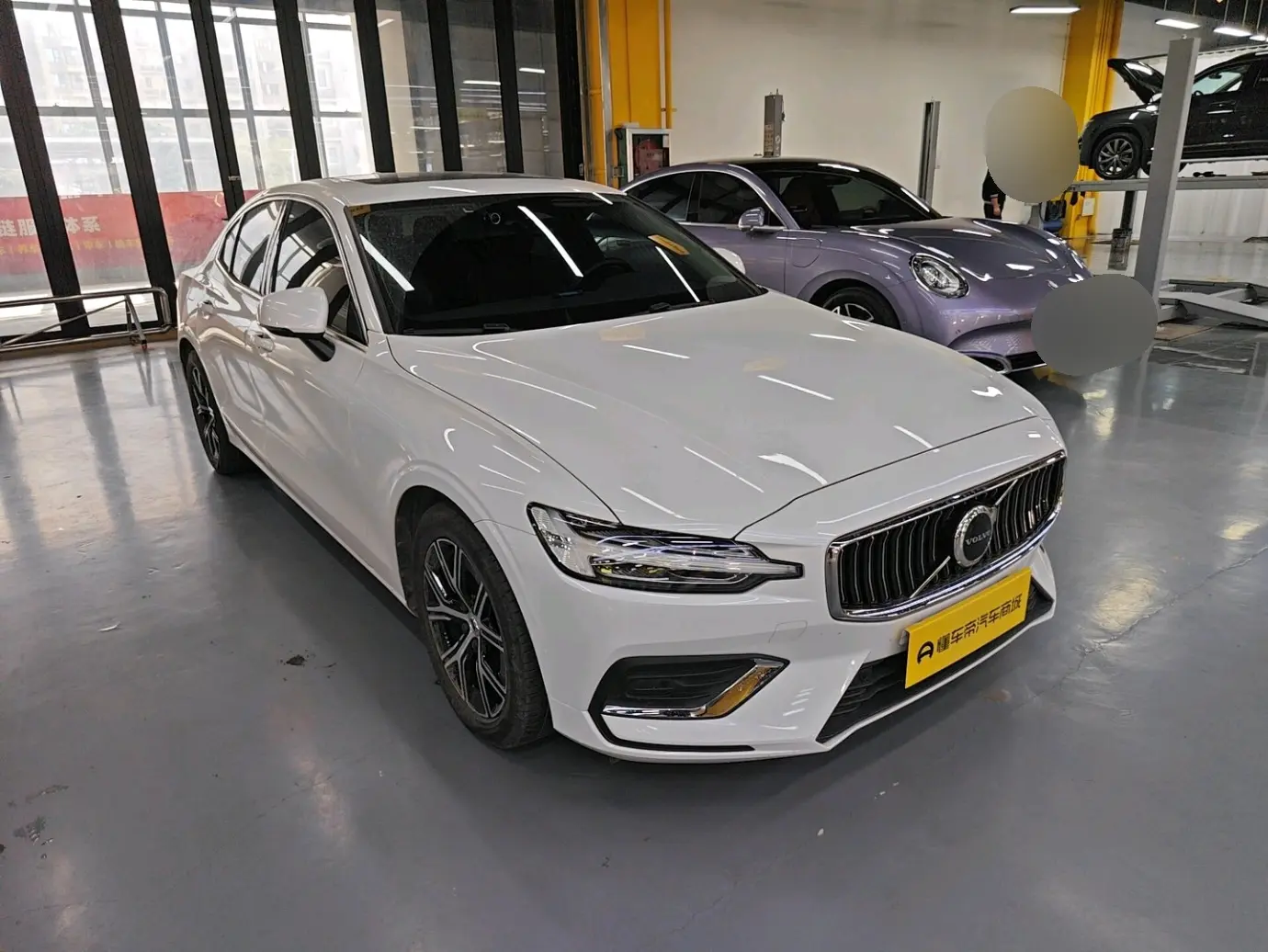Volvo S60  из Китая