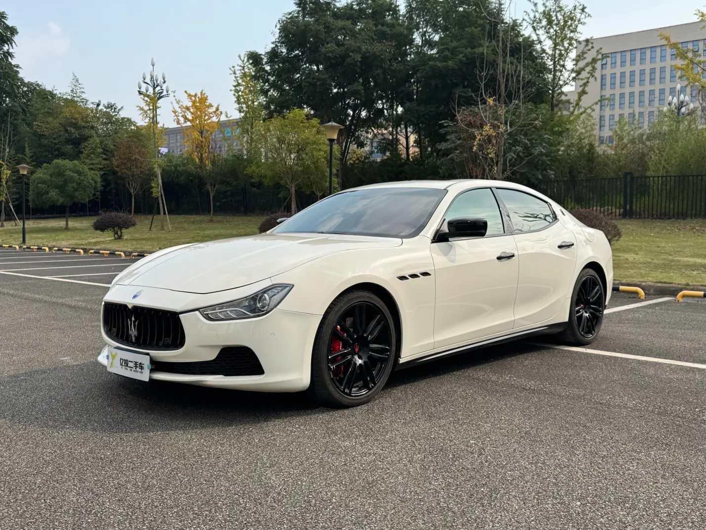 Maserati Ghibli  из Китая