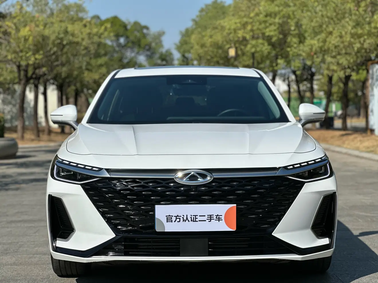 Chery Arrizo 8  из Китая