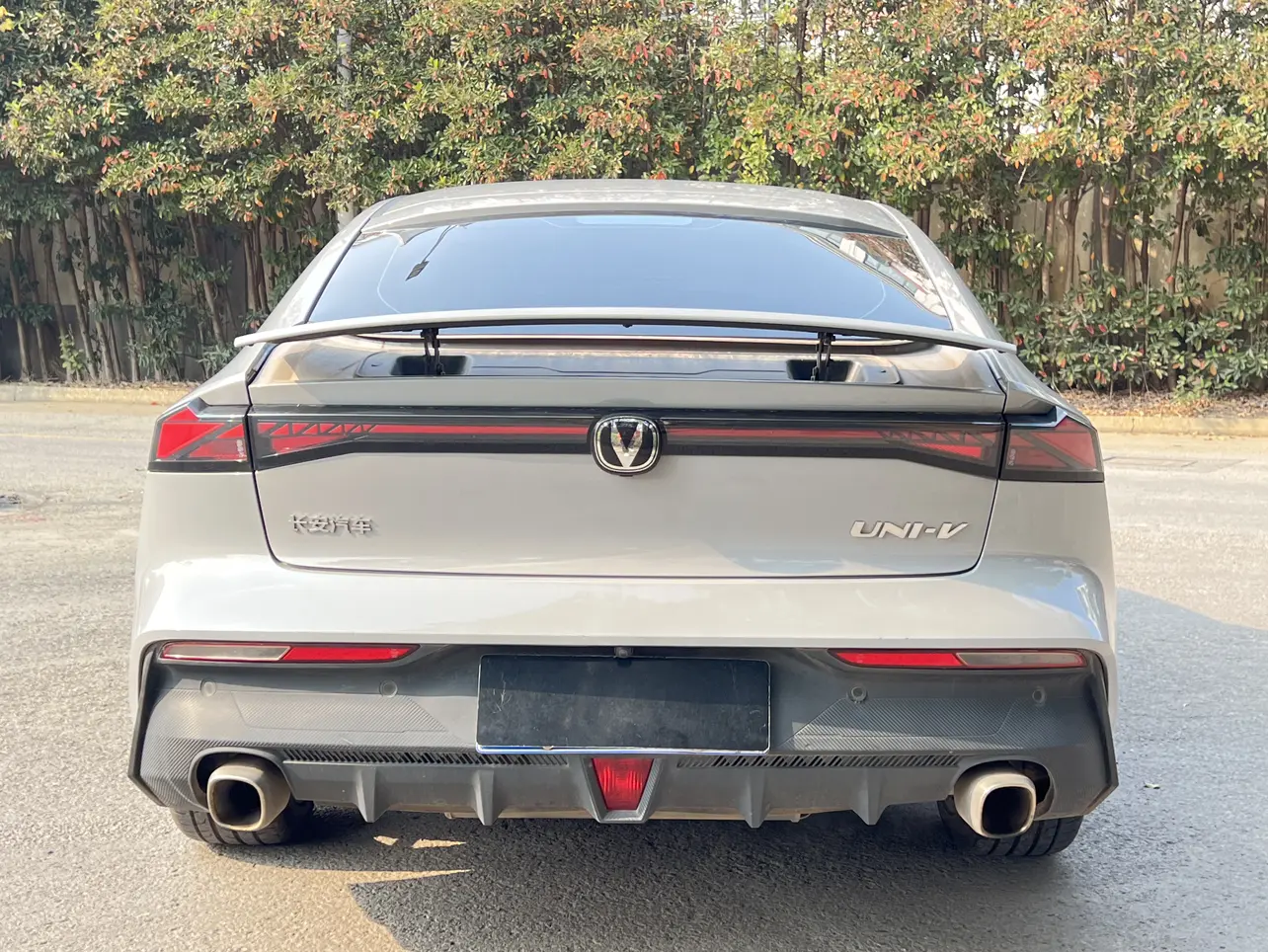 Changan UNI-V  из Китая