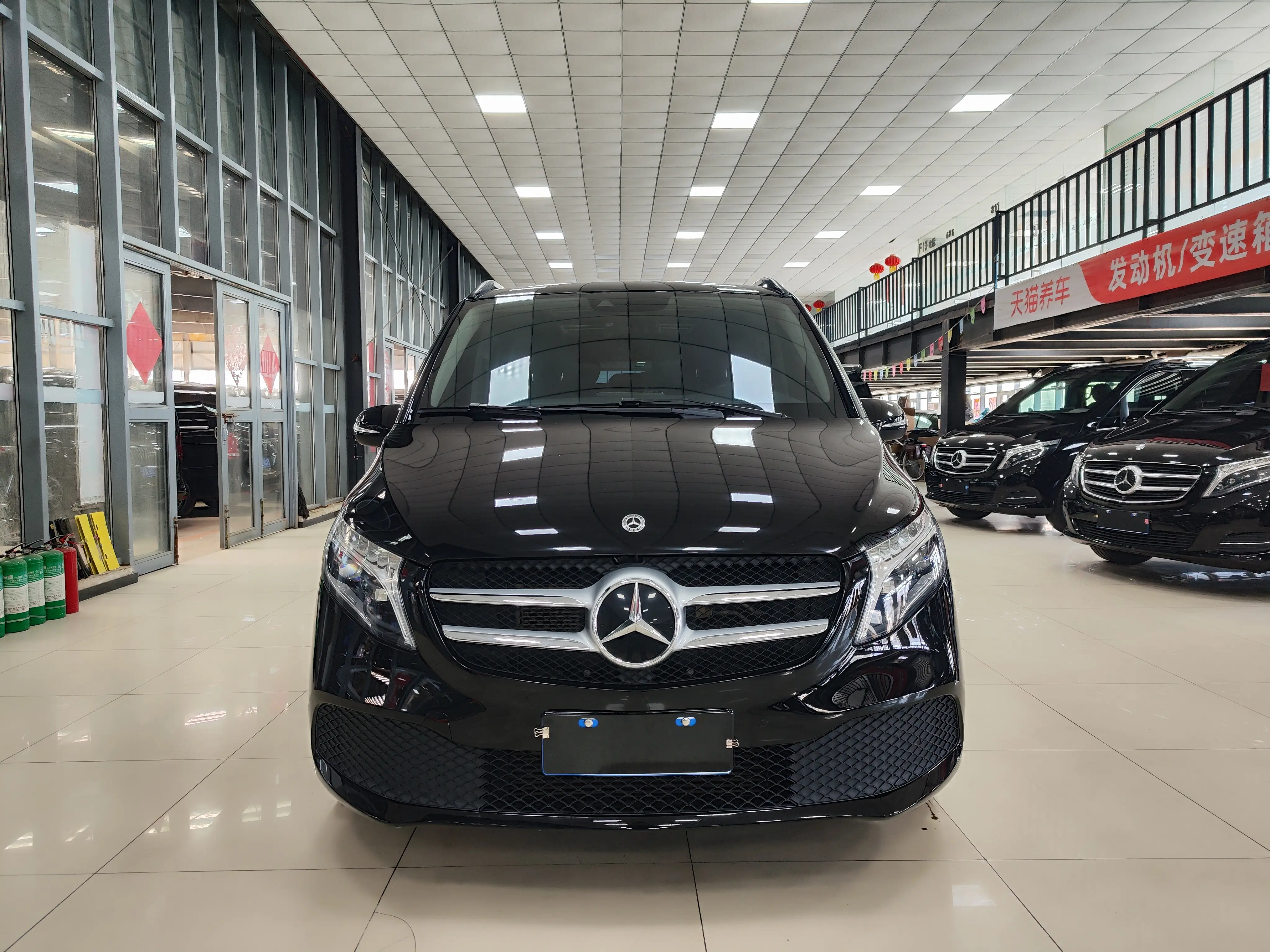 Mercedes-Benz Mercedes Benz V Class  из Китая