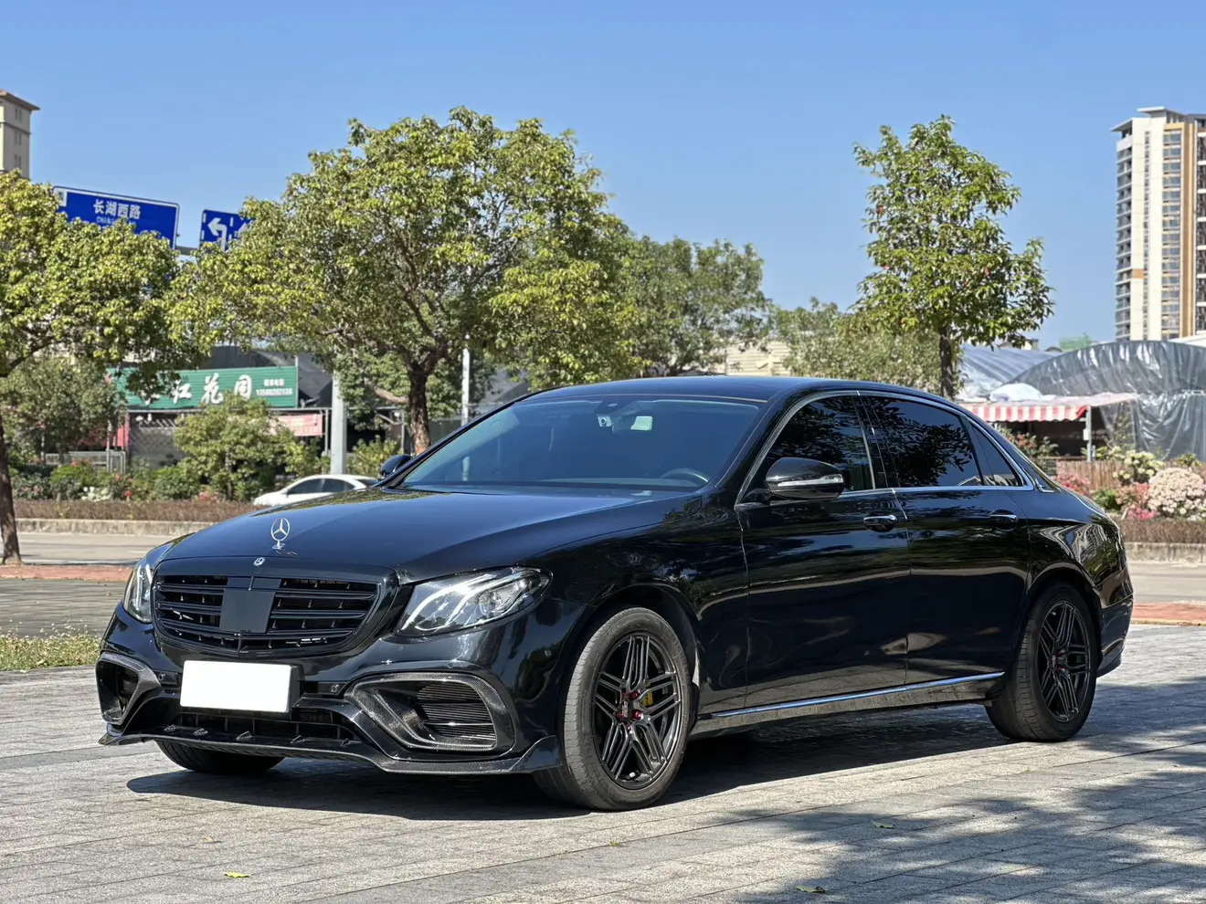 Mercedes-Benz E-Class  из Китая