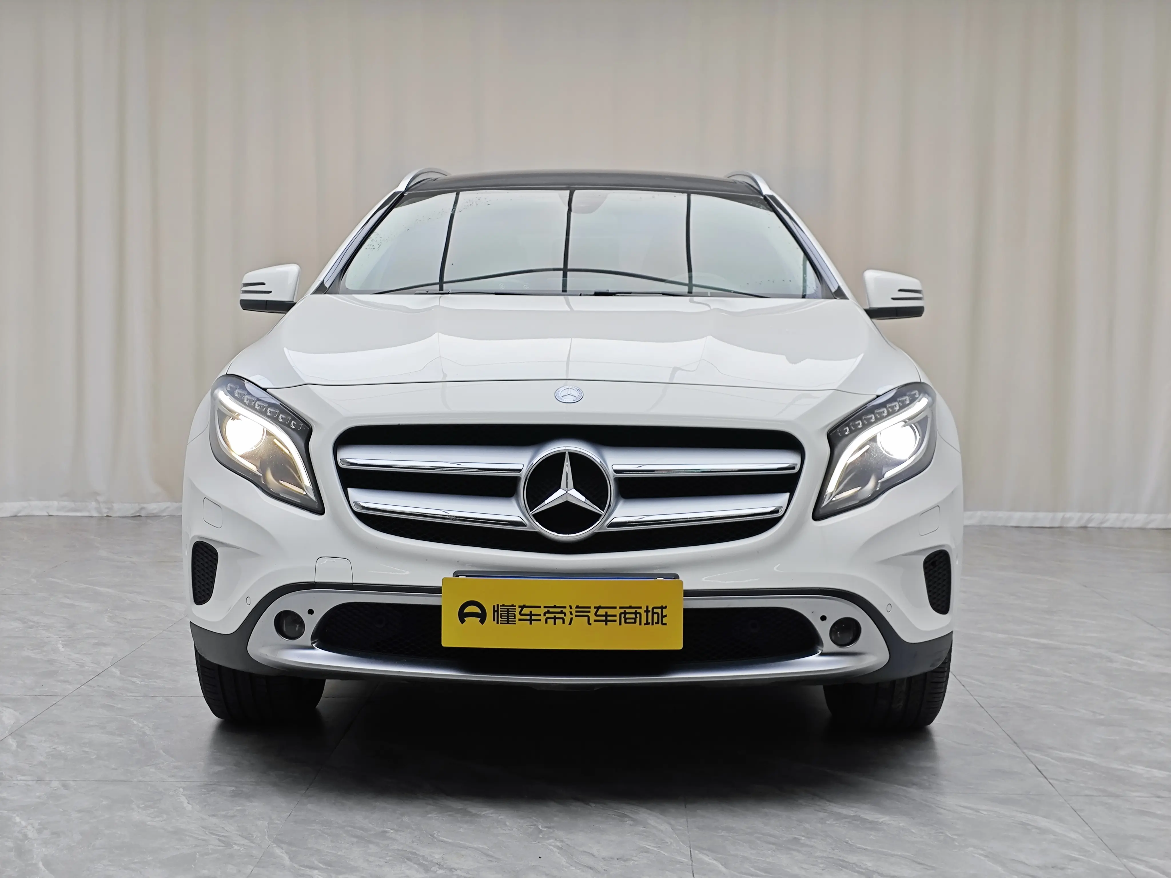 Mercedes-Benz GLA  из Китая