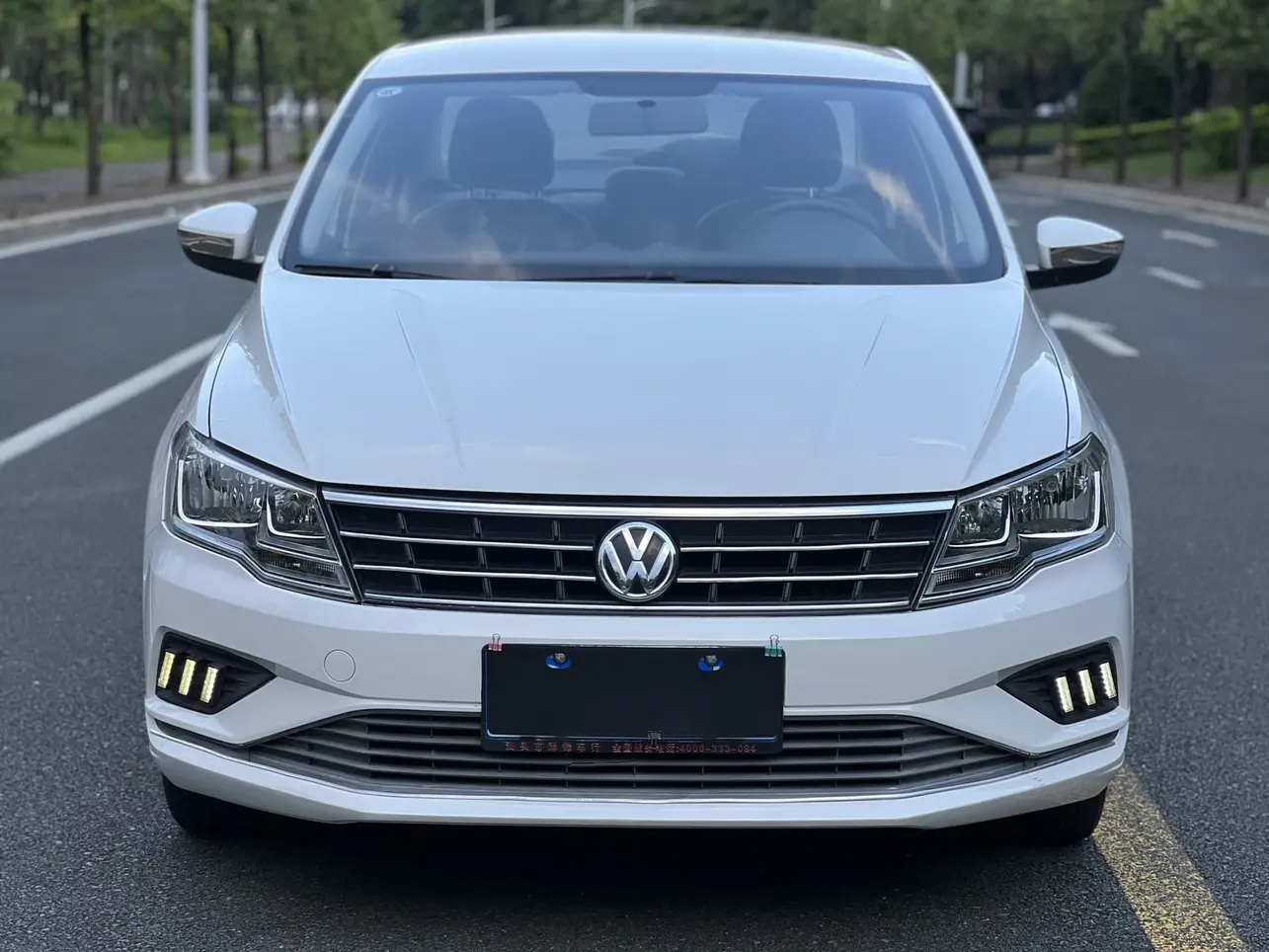 Volkswagen Jetta  из Китая