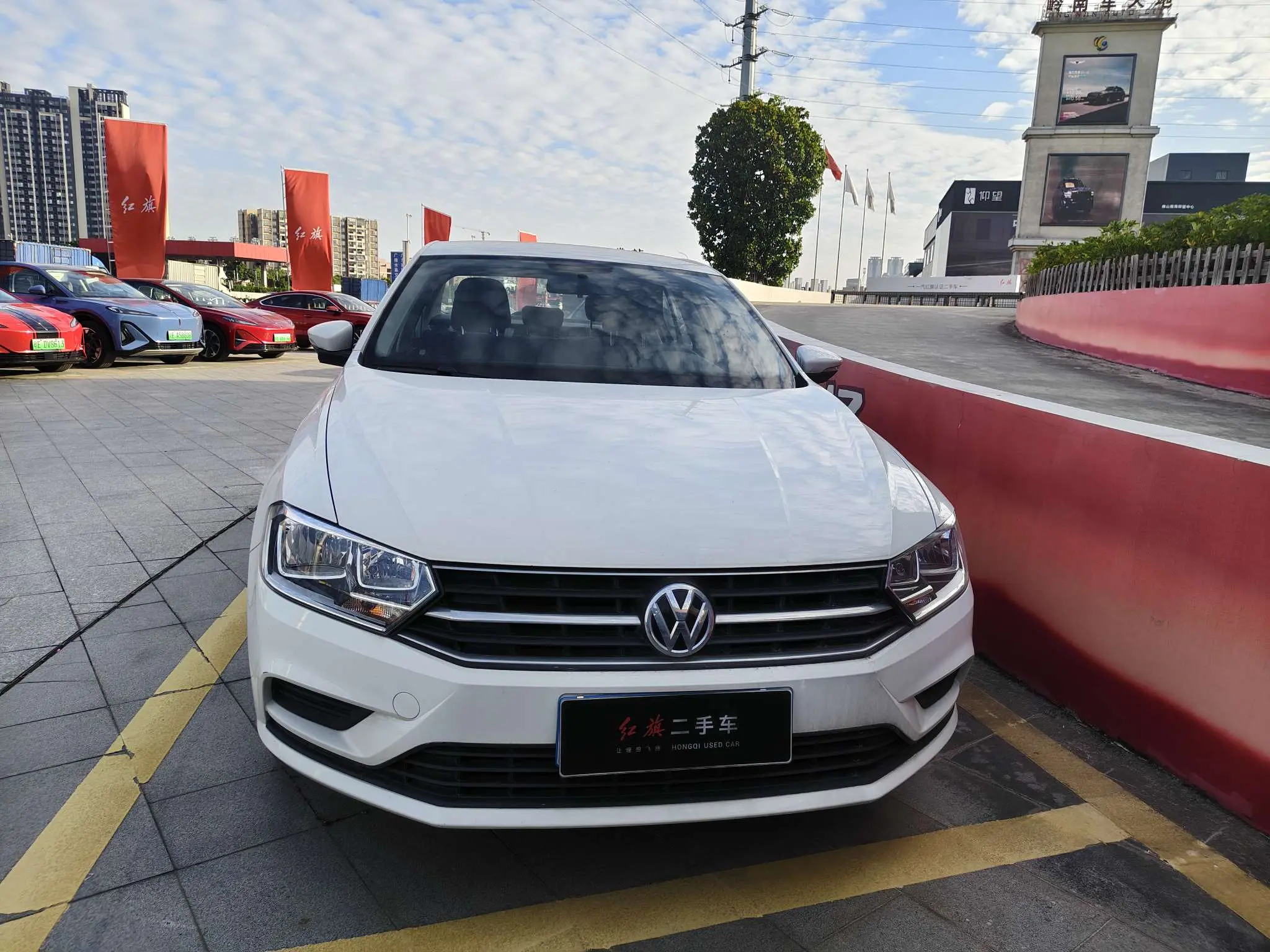 Volkswagen Bora  из Китая