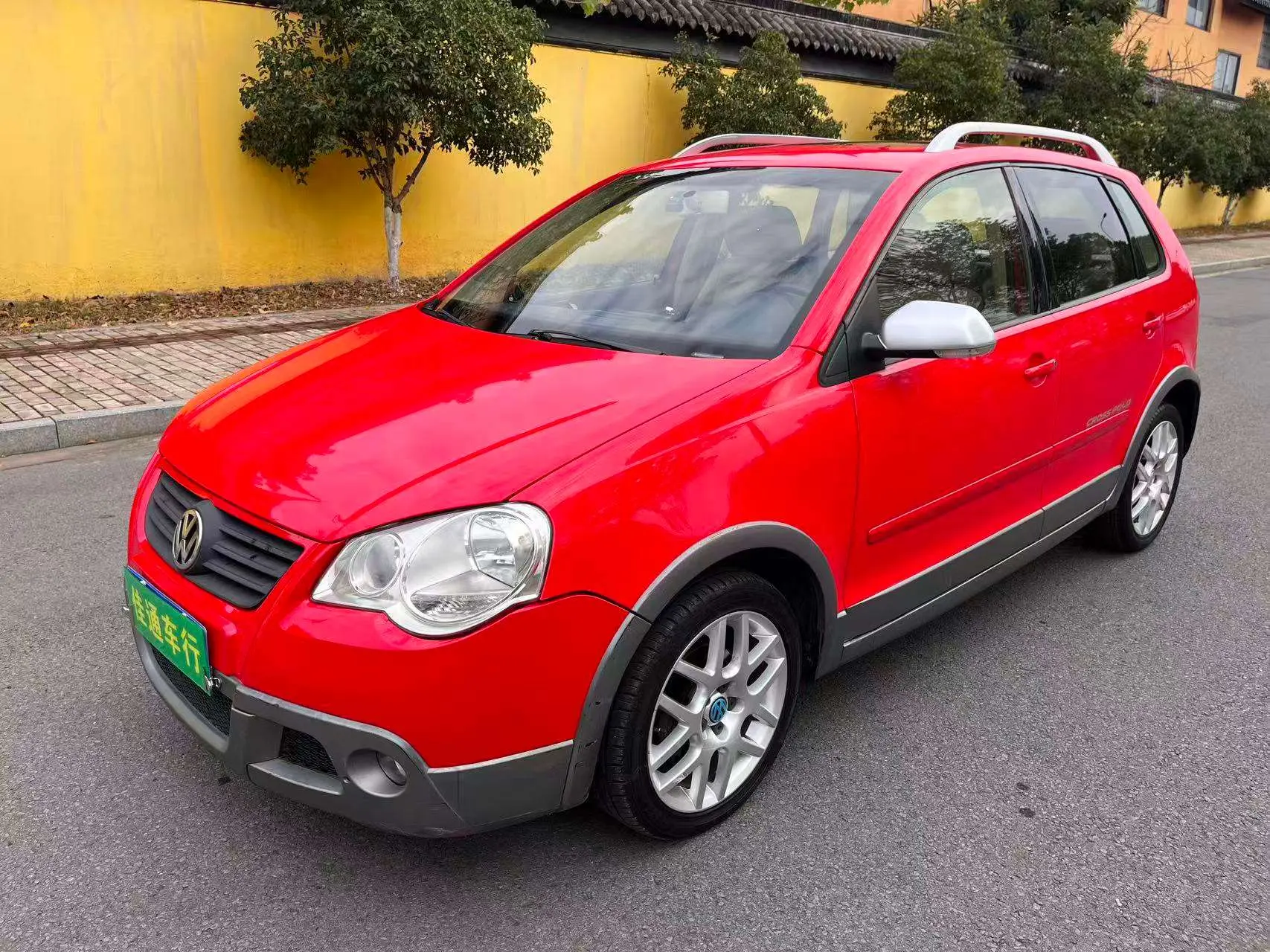 Volkswagen Polo  из Китая