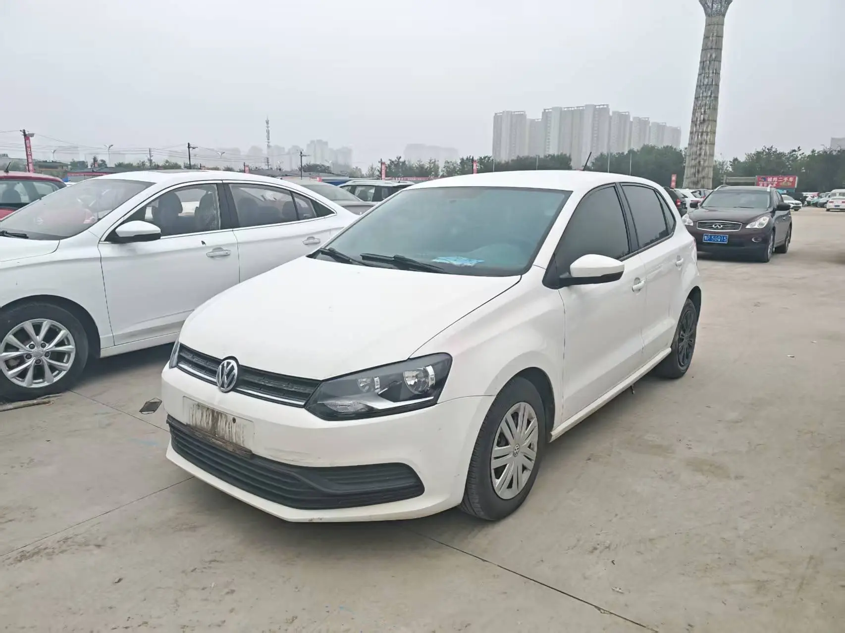 Volkswagen Polo  из Китая