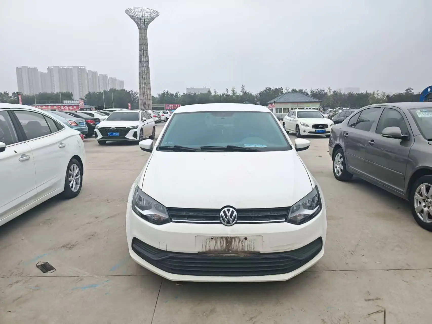 Volkswagen Polo  из Китая